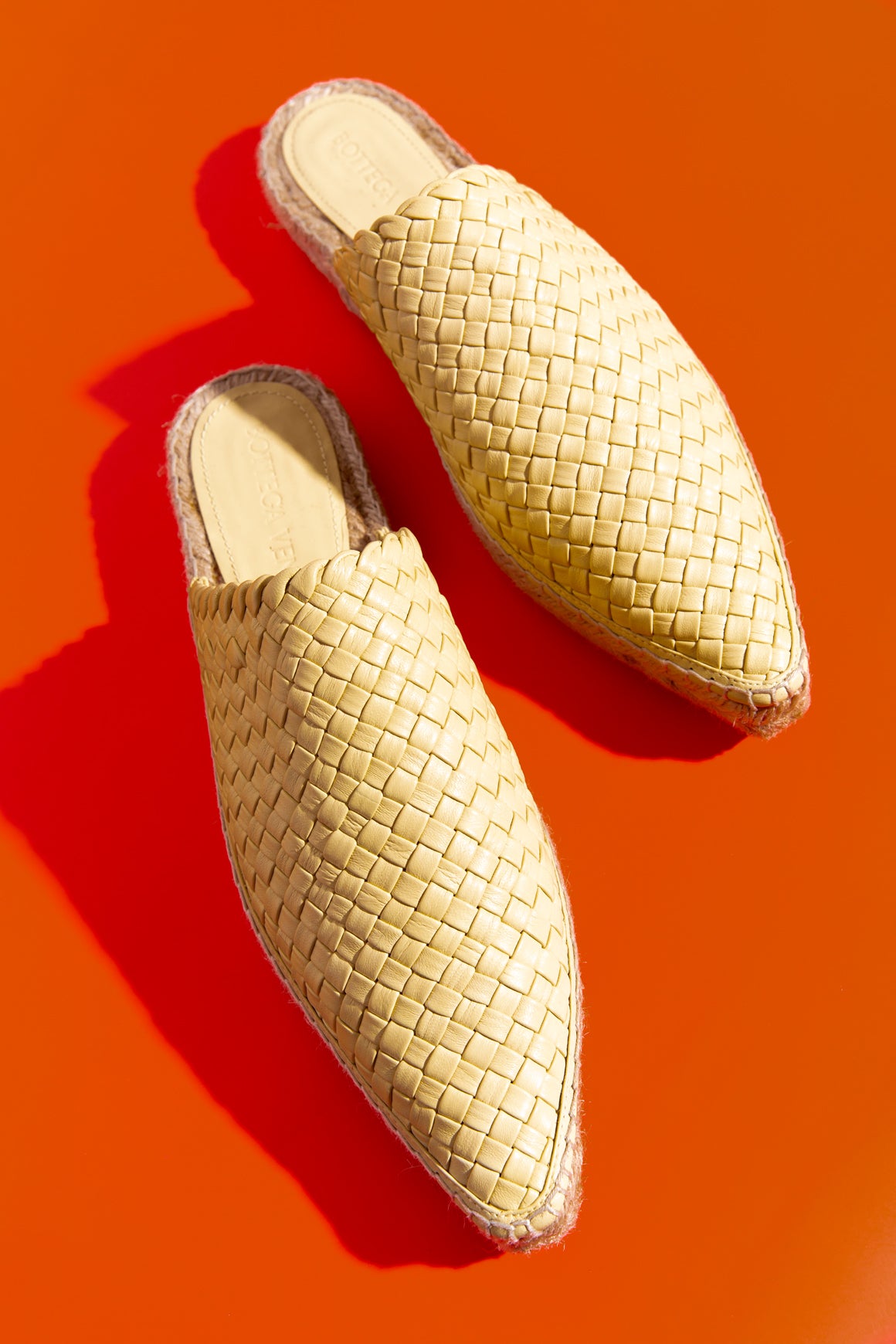 BOTTEGA VENETA Pale Yellow Intrecciato Espadrille Mules (Sz. 38)
