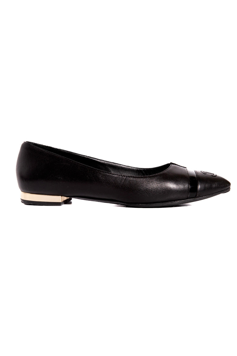 CHANEL Black CC Pointed Toe Gold Heel Flats (Sz. 38)