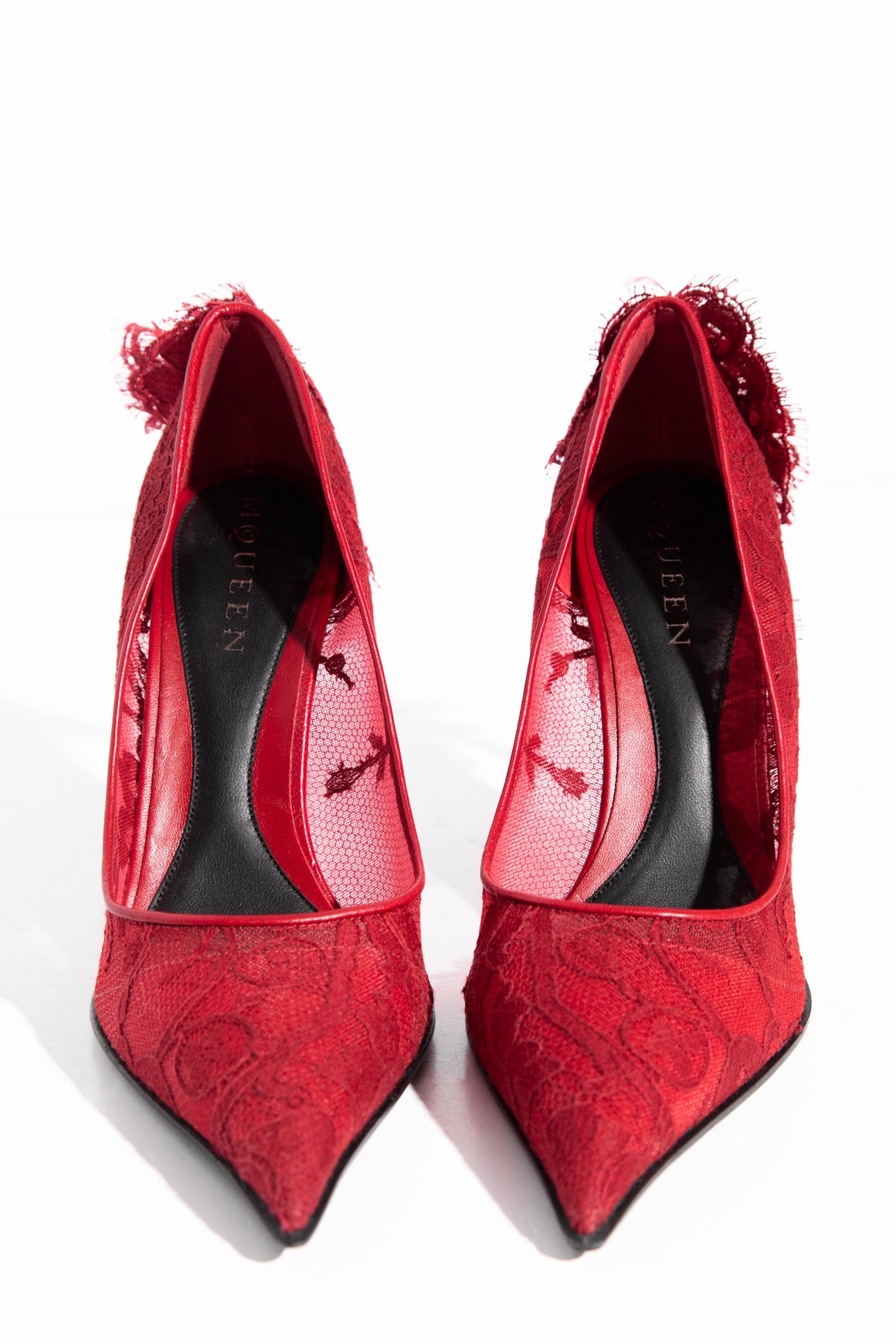 ALEXANDER MCQUEEN Red Lace Pointed Toe Pumps (Sz.37.5)