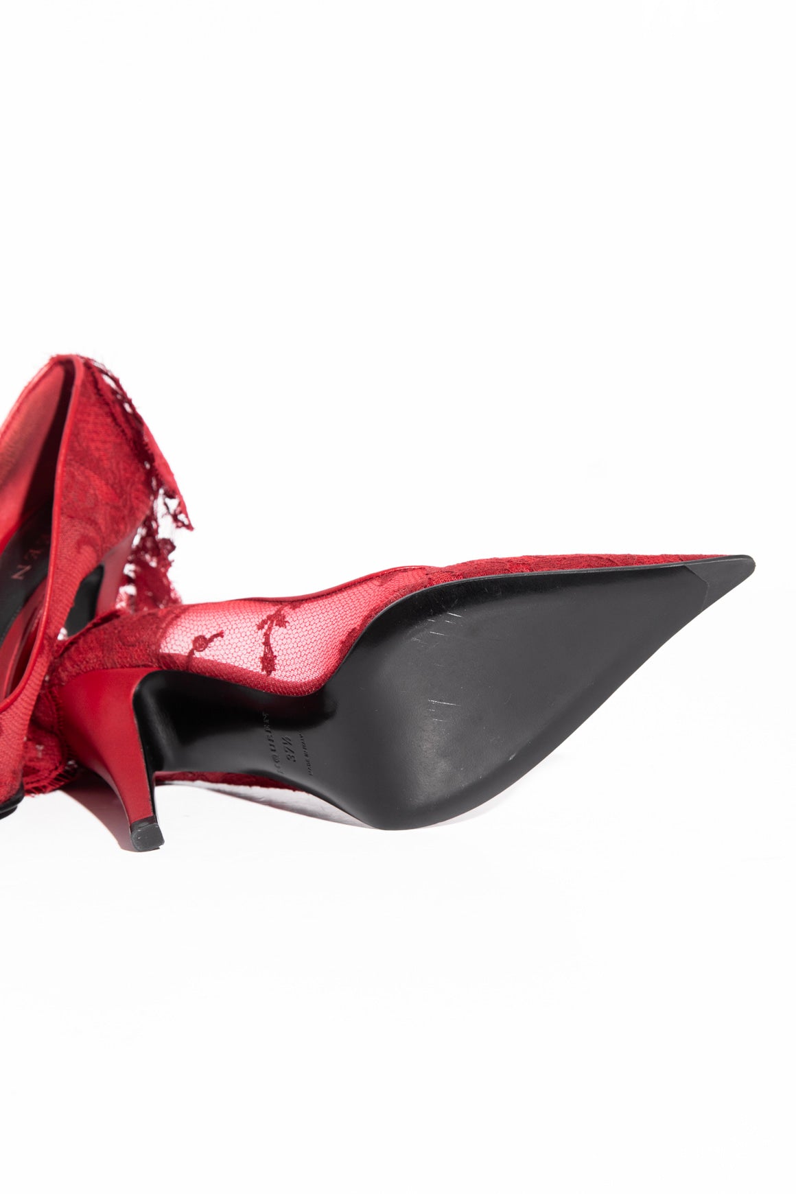 ALEXANDER MCQUEEN Red Lace Pointed Toe Pumps (Sz.37.5)