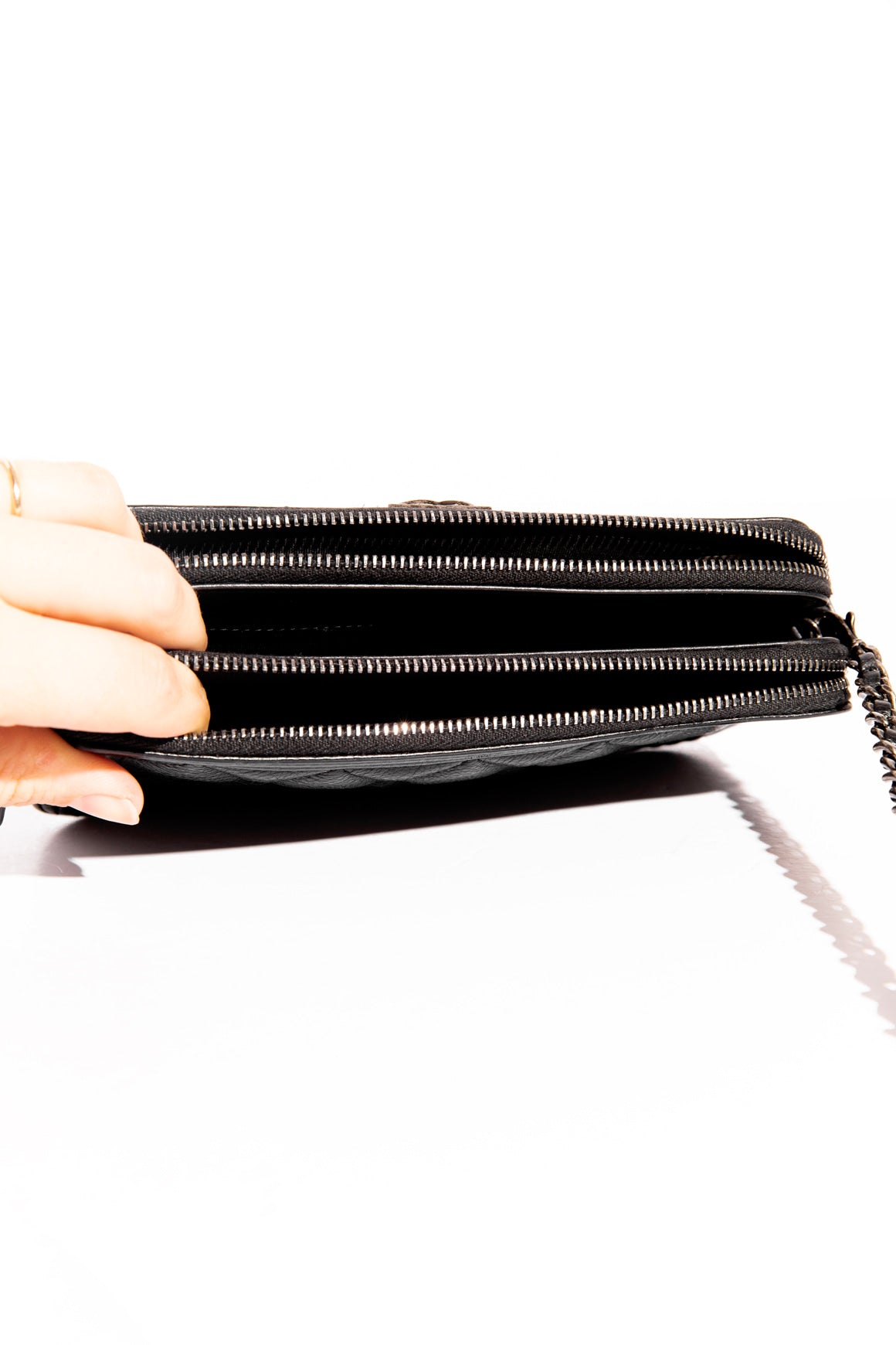 CHANEL 2017 Blk Caviar Double Zip Boy Wallet on Chain