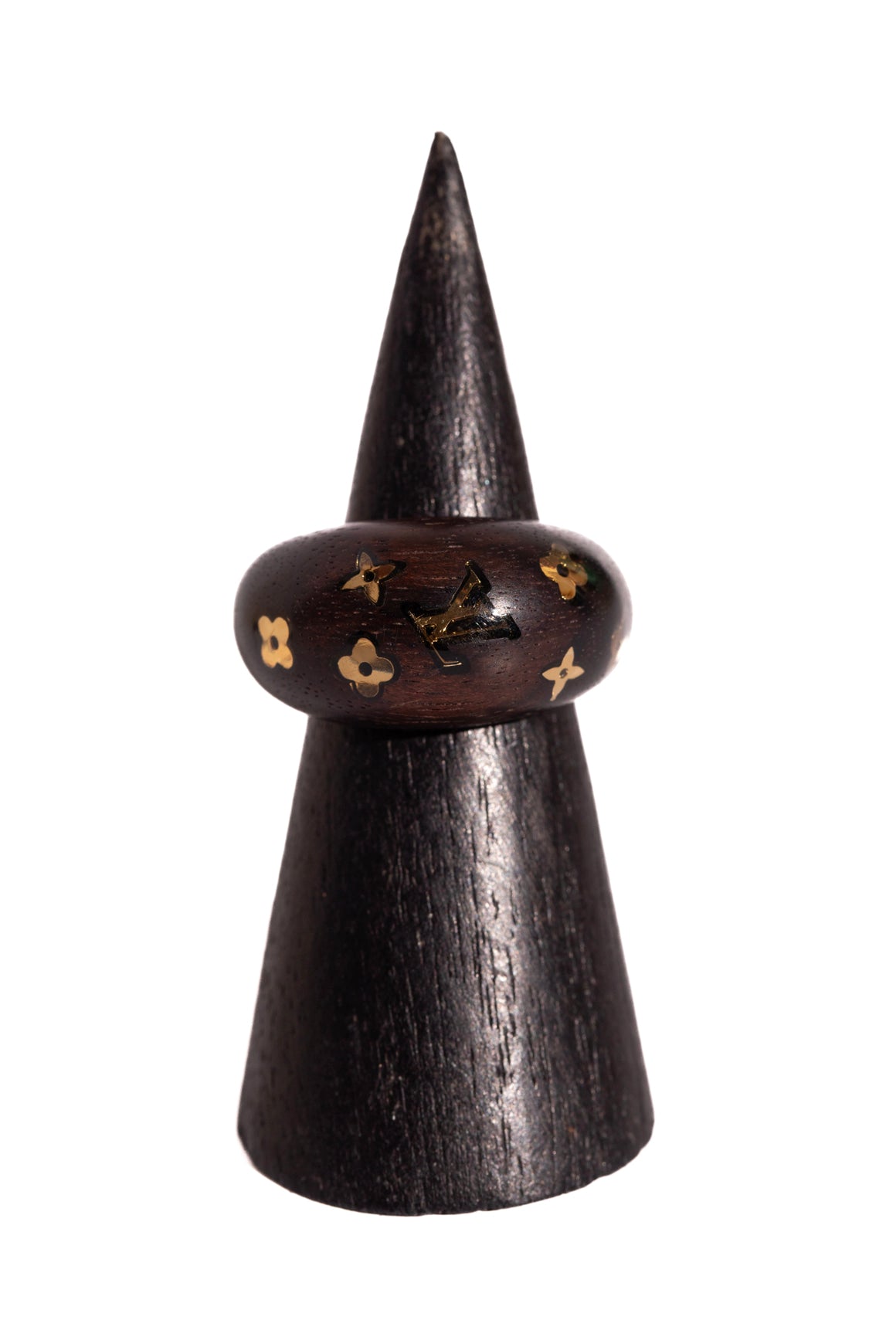 LOUIS VUITTON Tiger Wood Bulb Ring