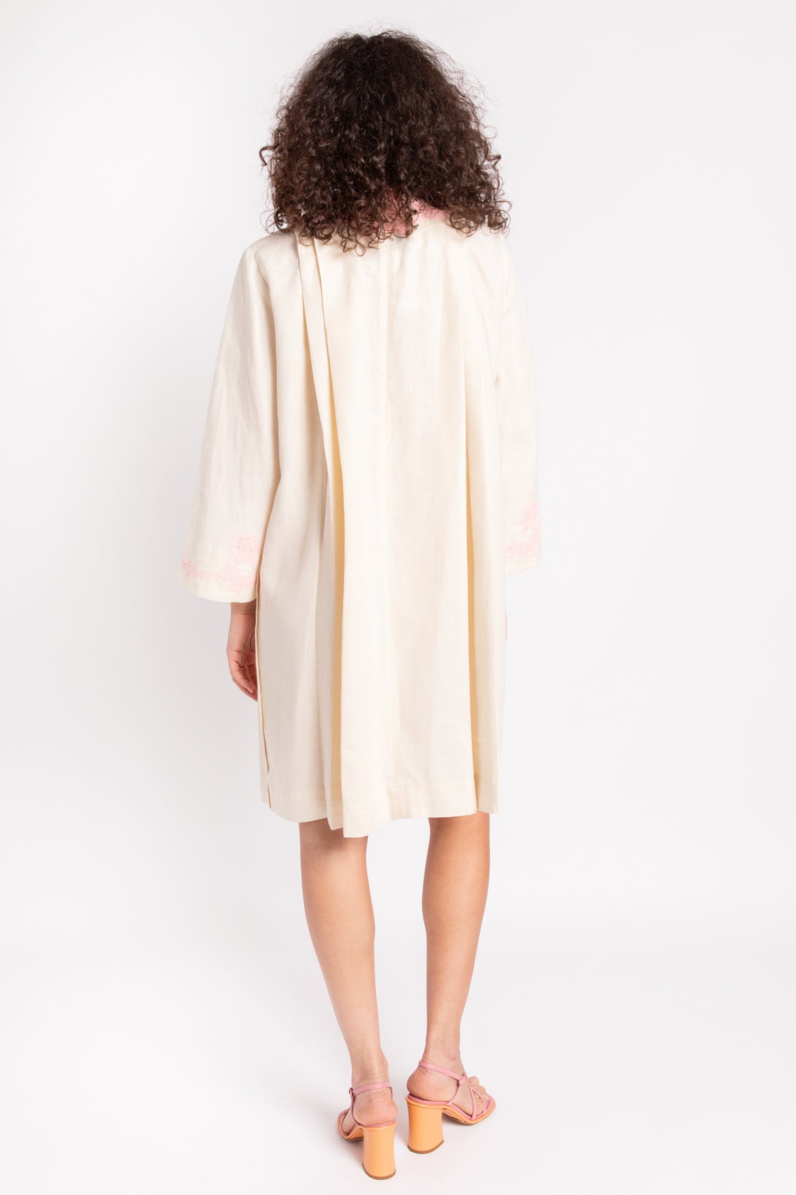 GUCCI Cream & Pink Lace Linen Kaftan Mini Dress