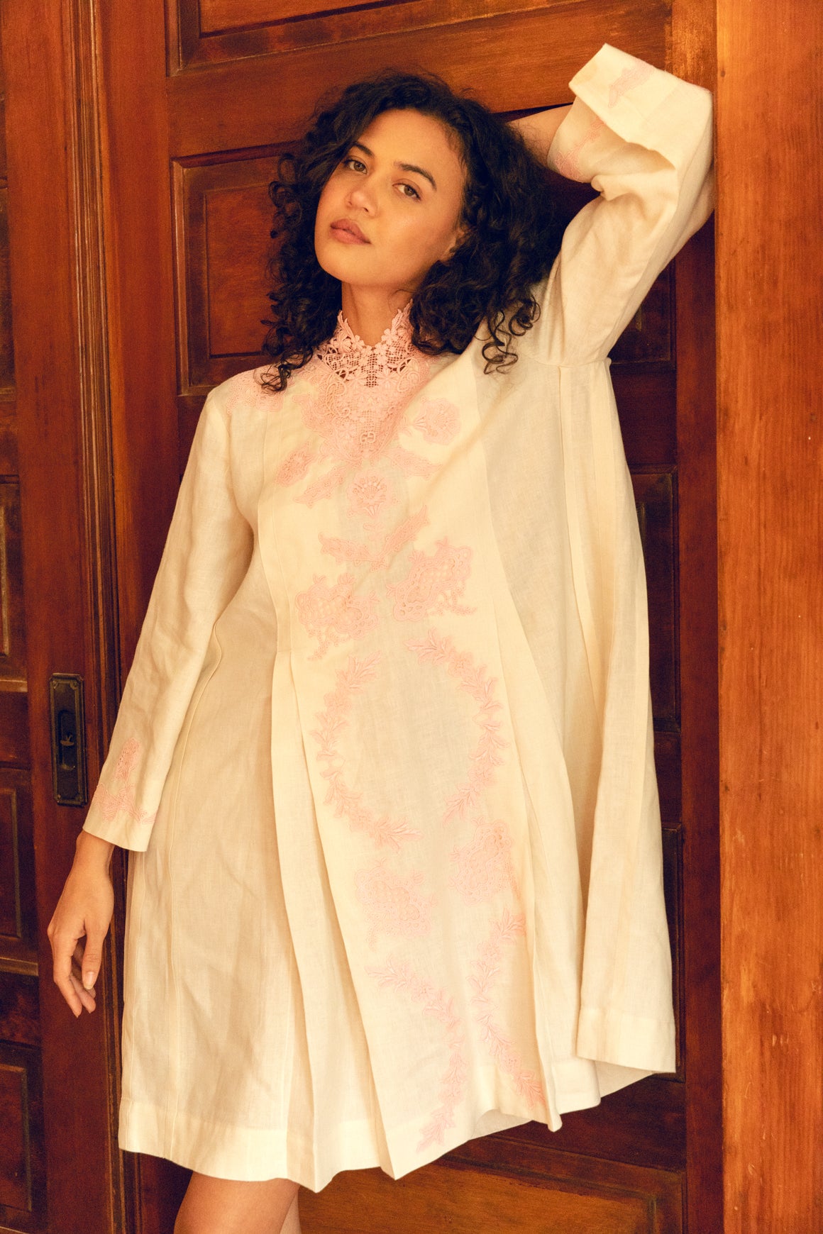 GUCCI Cream & Pink Lace Linen Kaftan Mini Dress