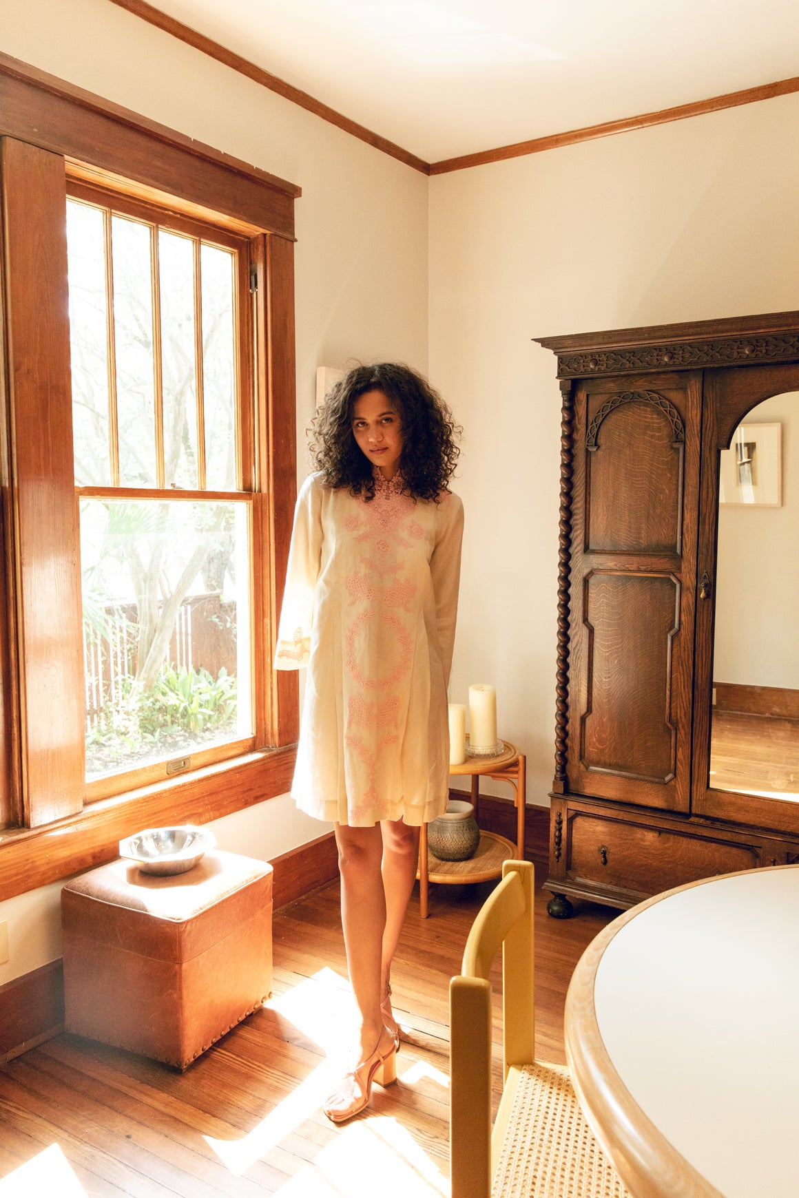 GUCCI Cream & Pink Lace Linen Kaftan Mini Dress