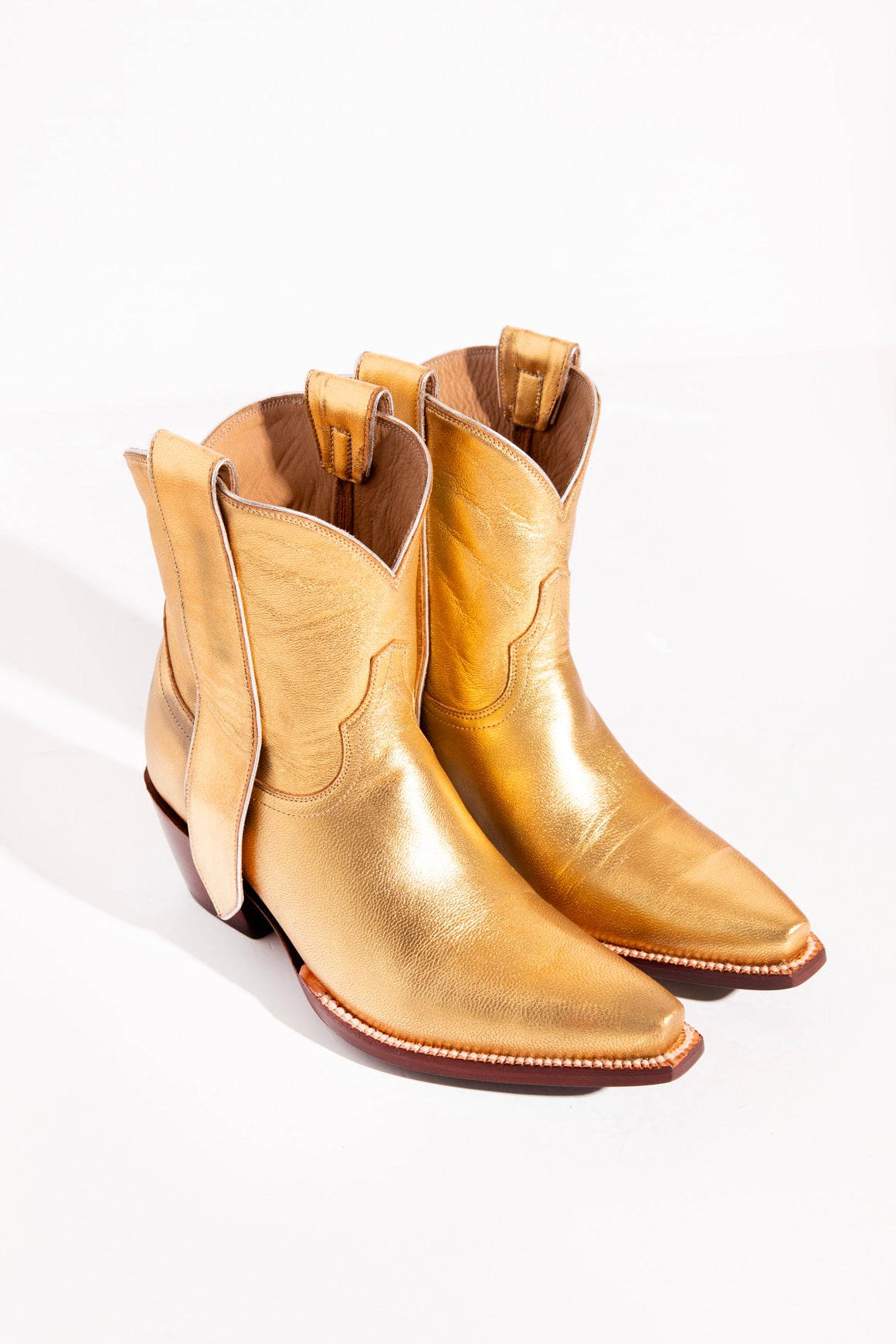 CITY BOOTS Gold Leather Western Booties (Sz.7)