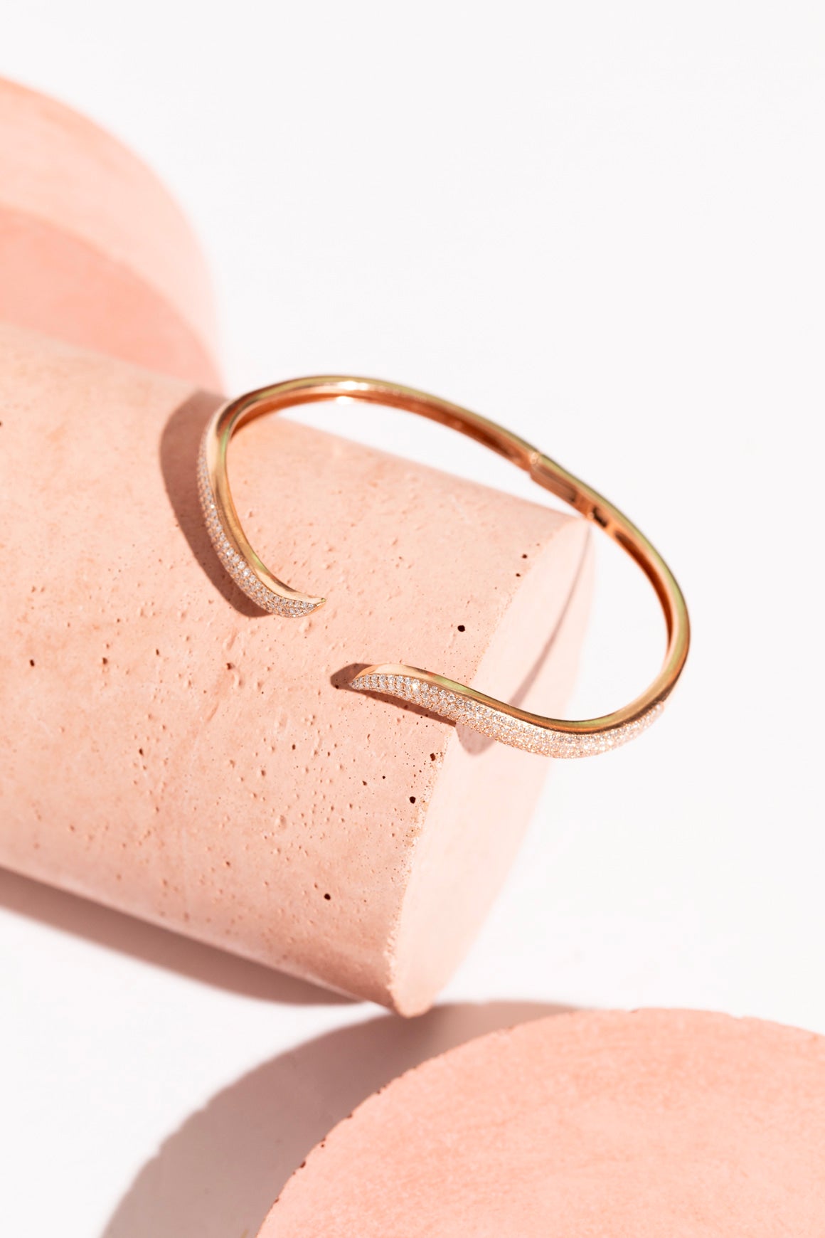 STEPHANIE GOTLEIB Rose Gold Ivy Pave Wave Cuff