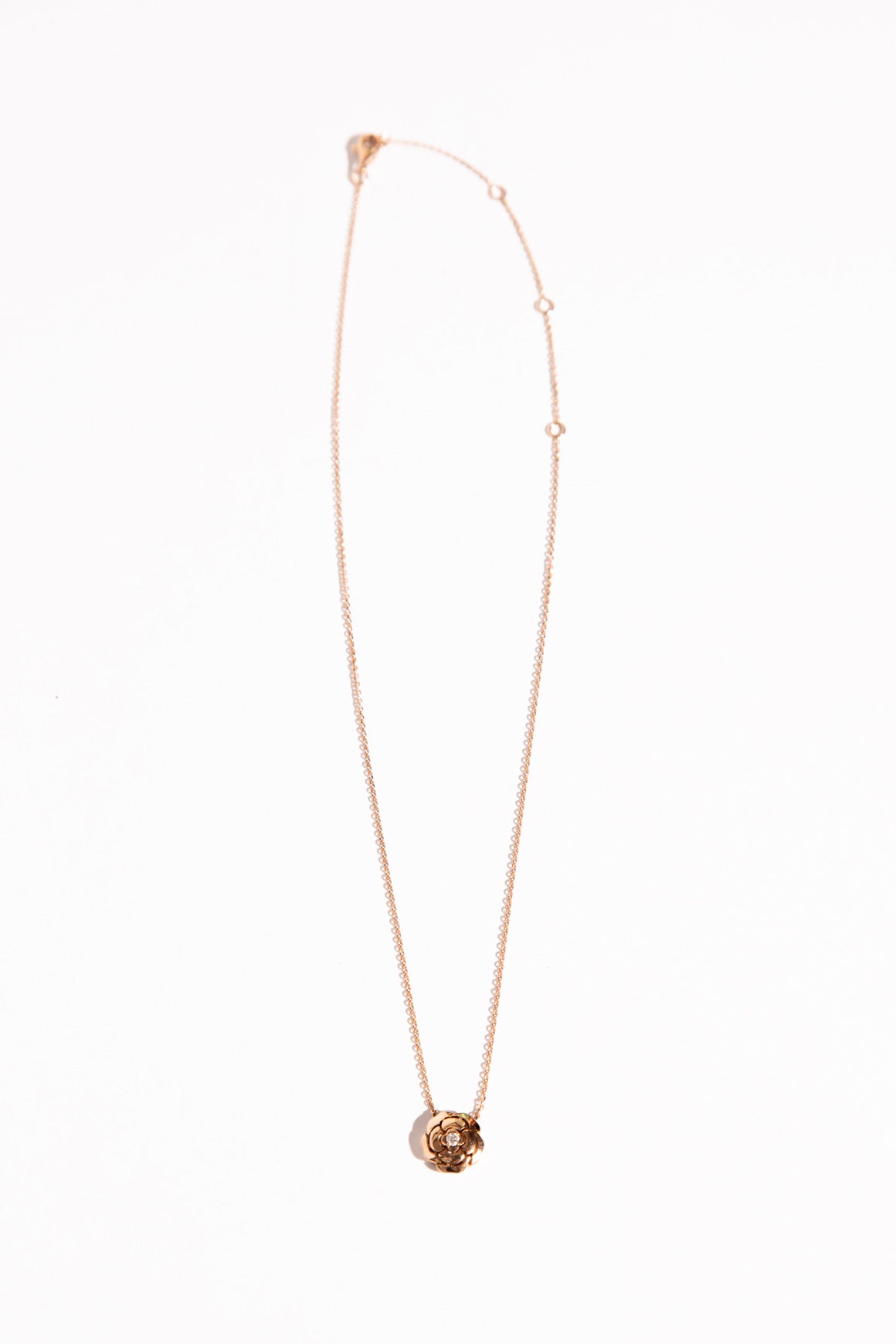 CHANEL 18K Extrait De Camelia Necklace - Diamond