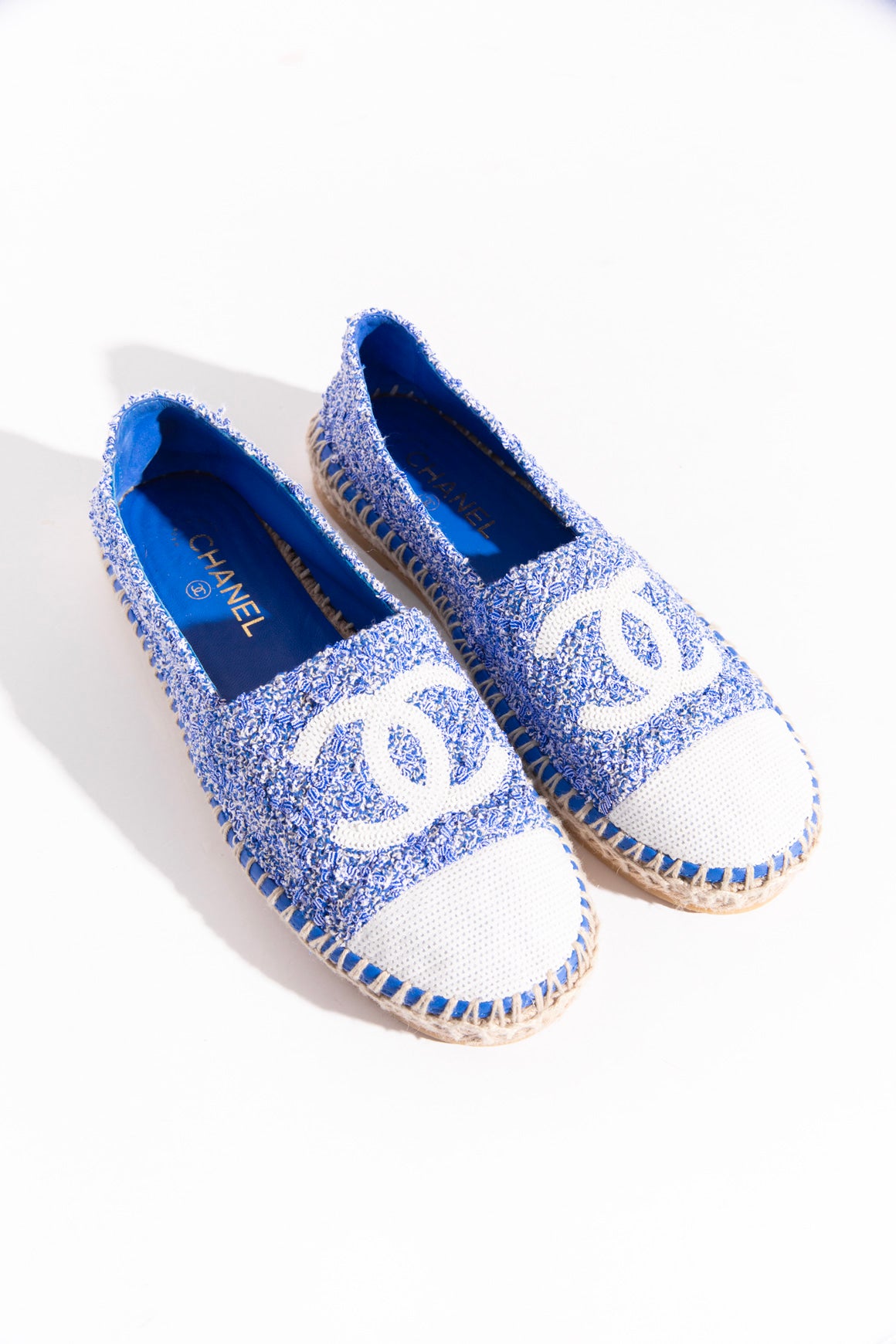 CHANEL Blue & White Sequin Detail Espadrille Loafers (Sz.40)