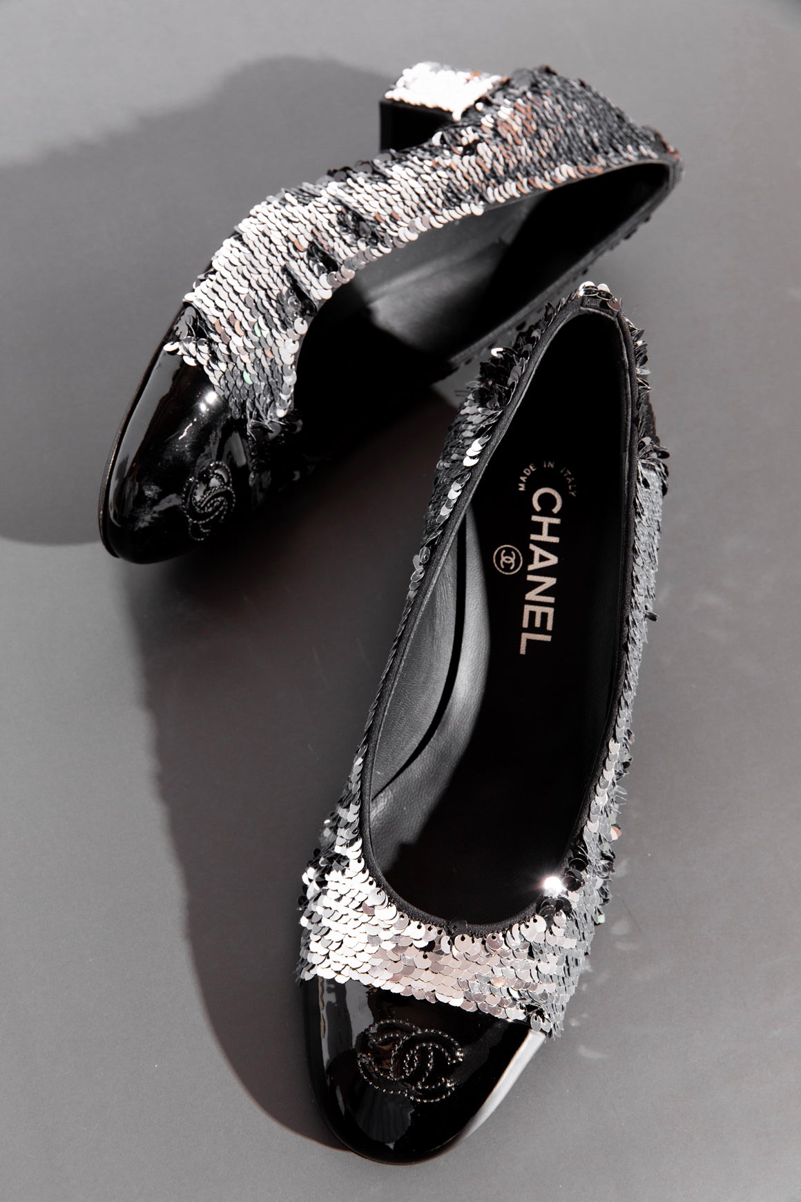 CHANEL Black & Silver Sequin CC Cap Toe Heels (Sz 38.5)