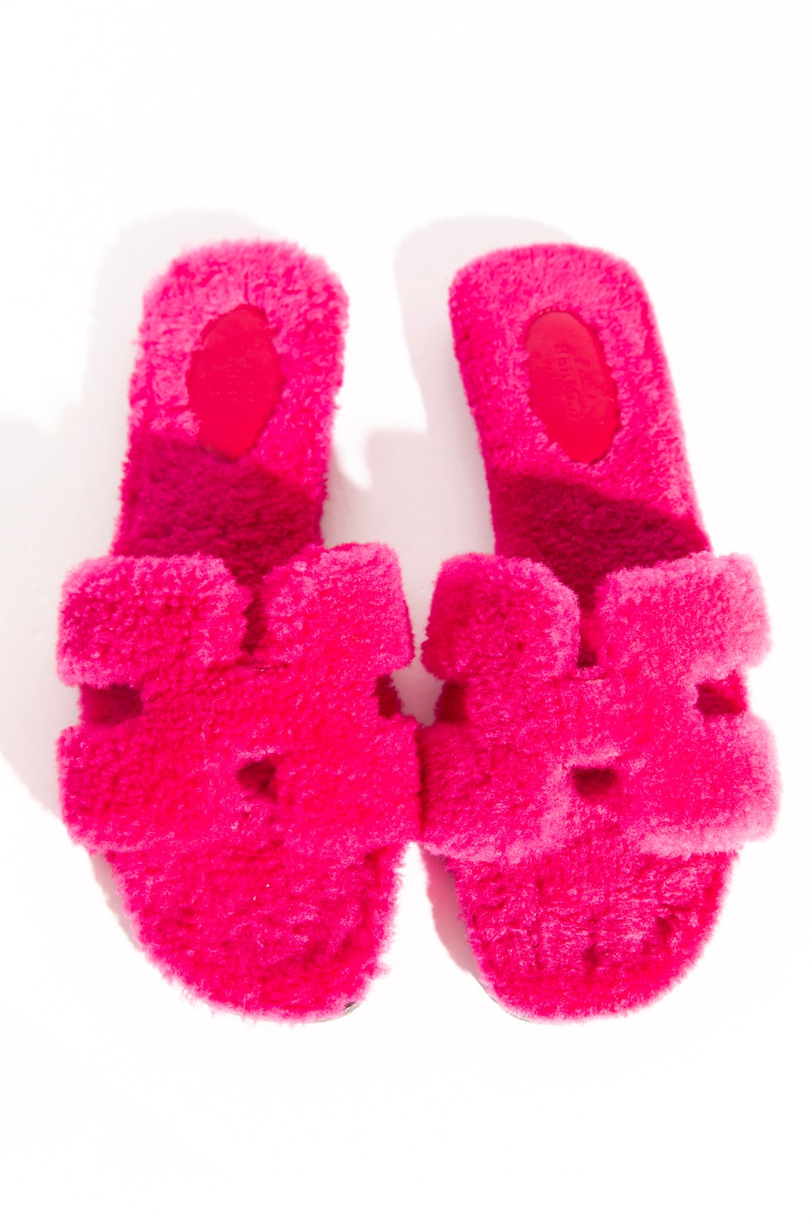 HERMES Hot Pink Sherpa 'Oran' Sandals (Sz. 39)