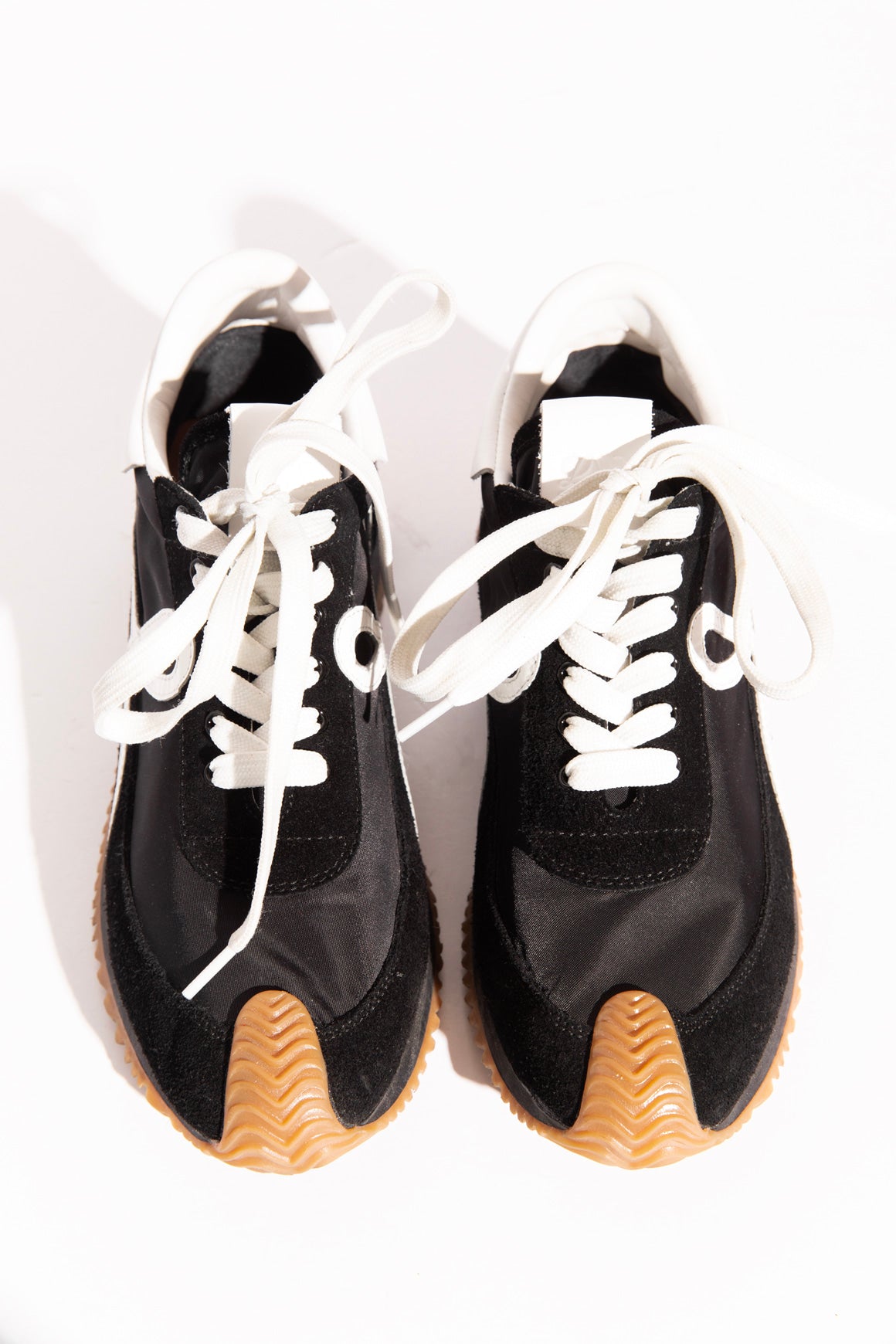 LOEWE Black & White Flow Runner Sneakers (Sz. 40)