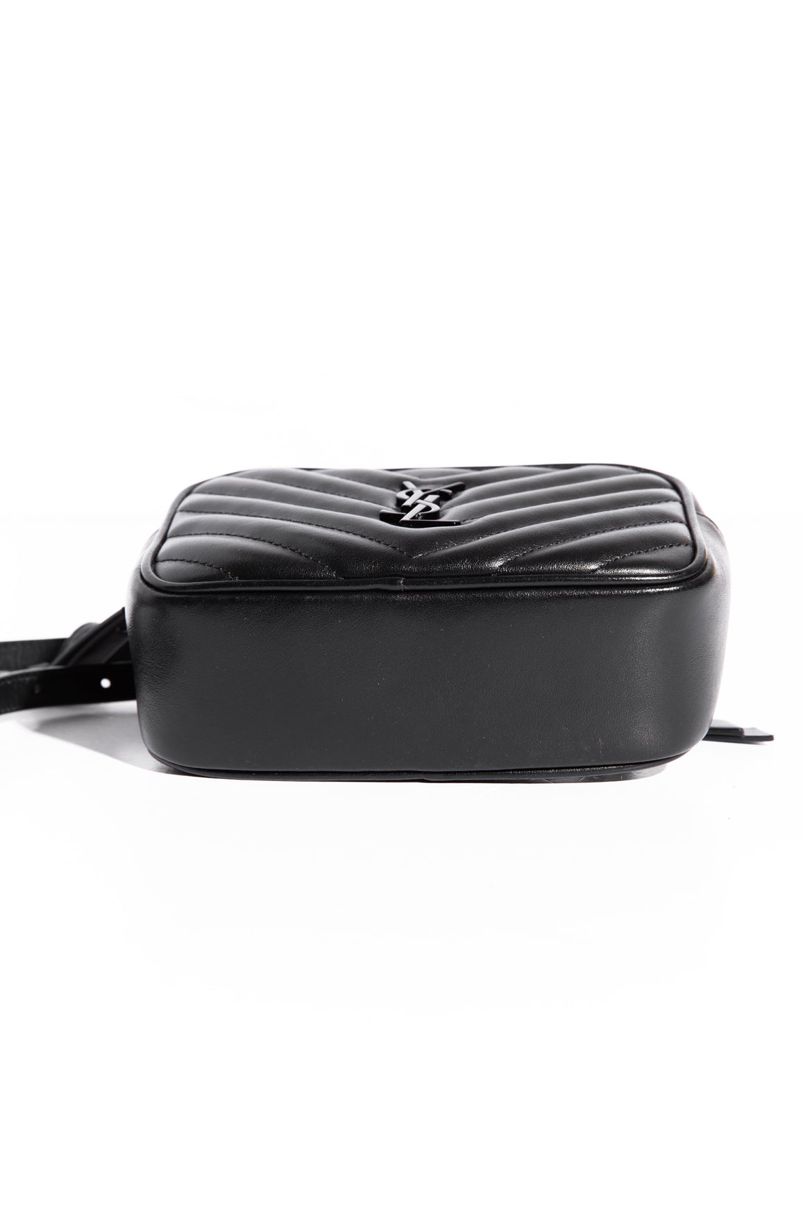 SAINT LAURENT Black Lou Belt Bag