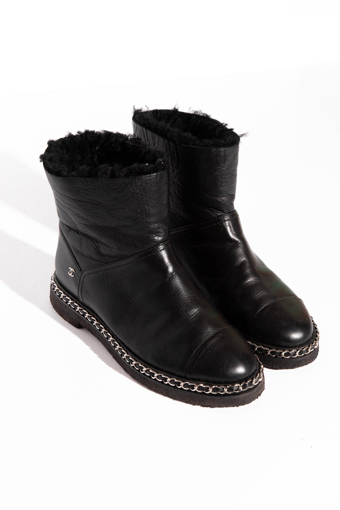 CHANEL Mongolian Lamb Chain Detail Snow Boots (Sz. 38)