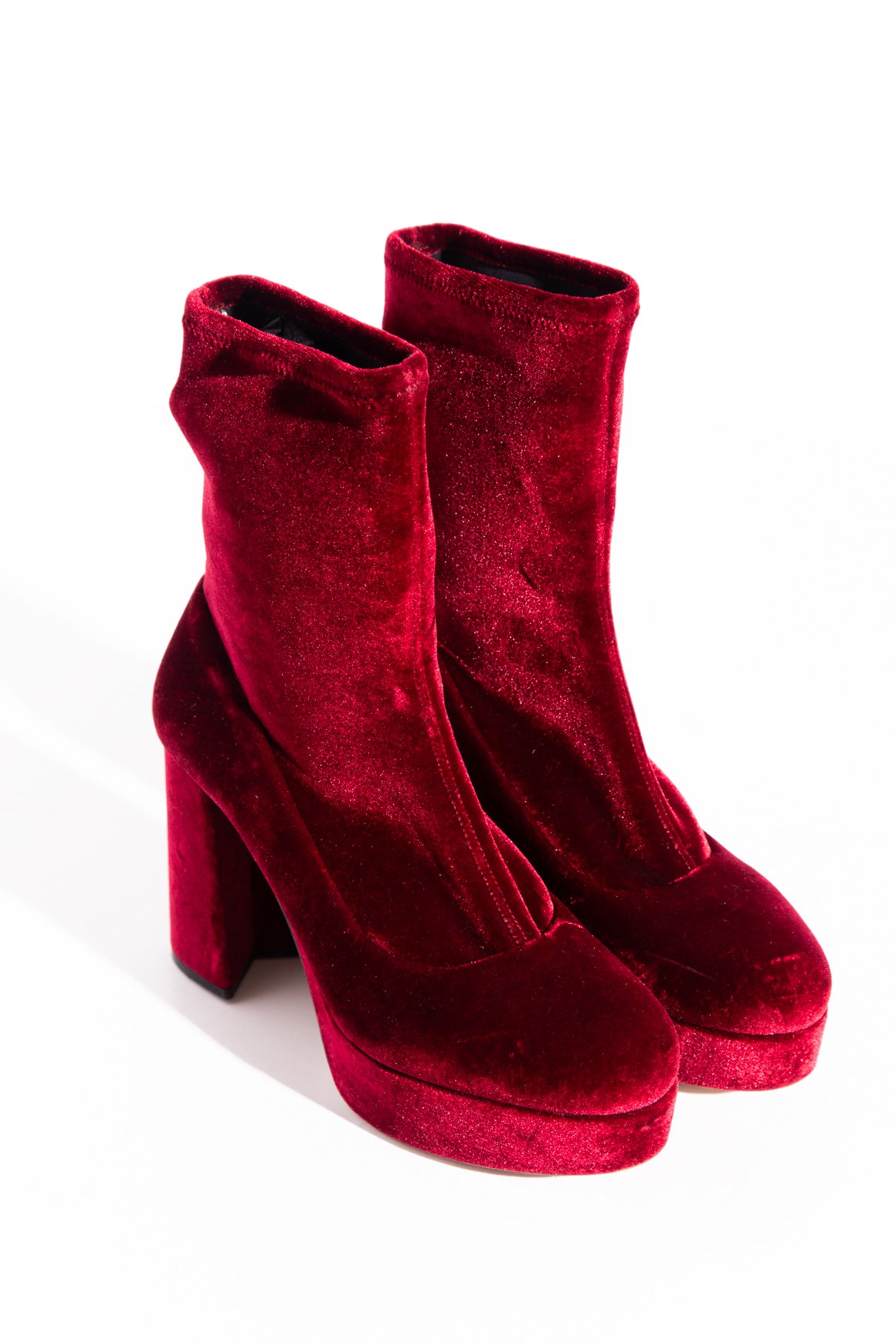 MIU MIU Red Velvet Platform Boots (Sz. 38) | MOSS Consignment display picture 3