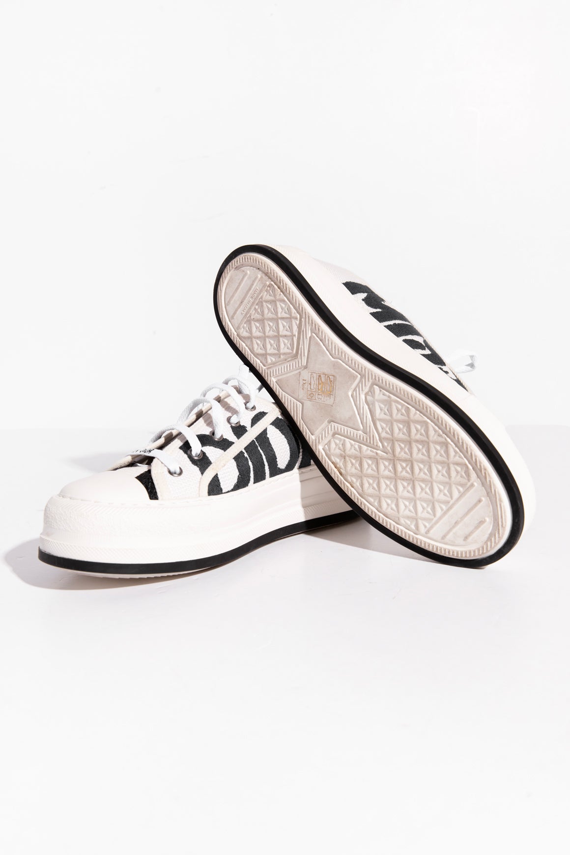 CHRISTIAN DIOR 'Walk'n'Dior' Platform Sneaker (Sz. 38)