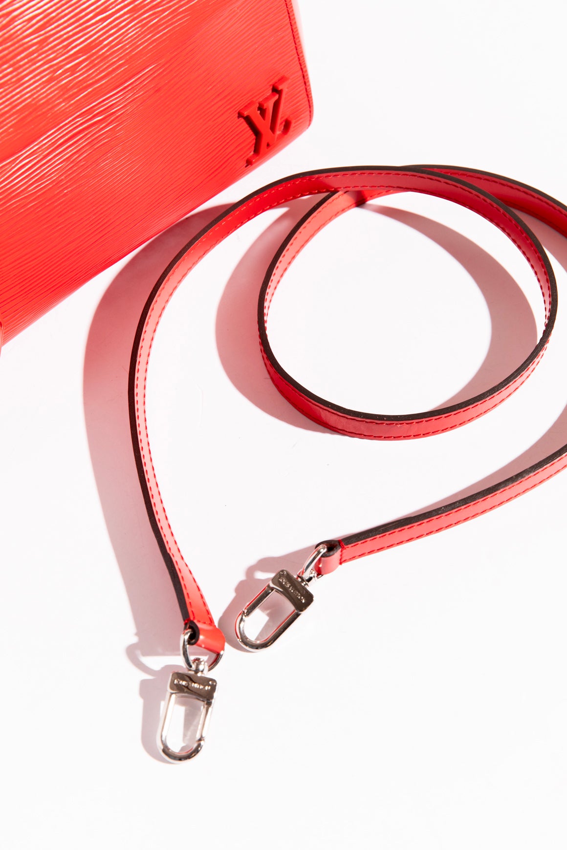 LOUIS VUITTON Red Epi Leather Cluny Bag