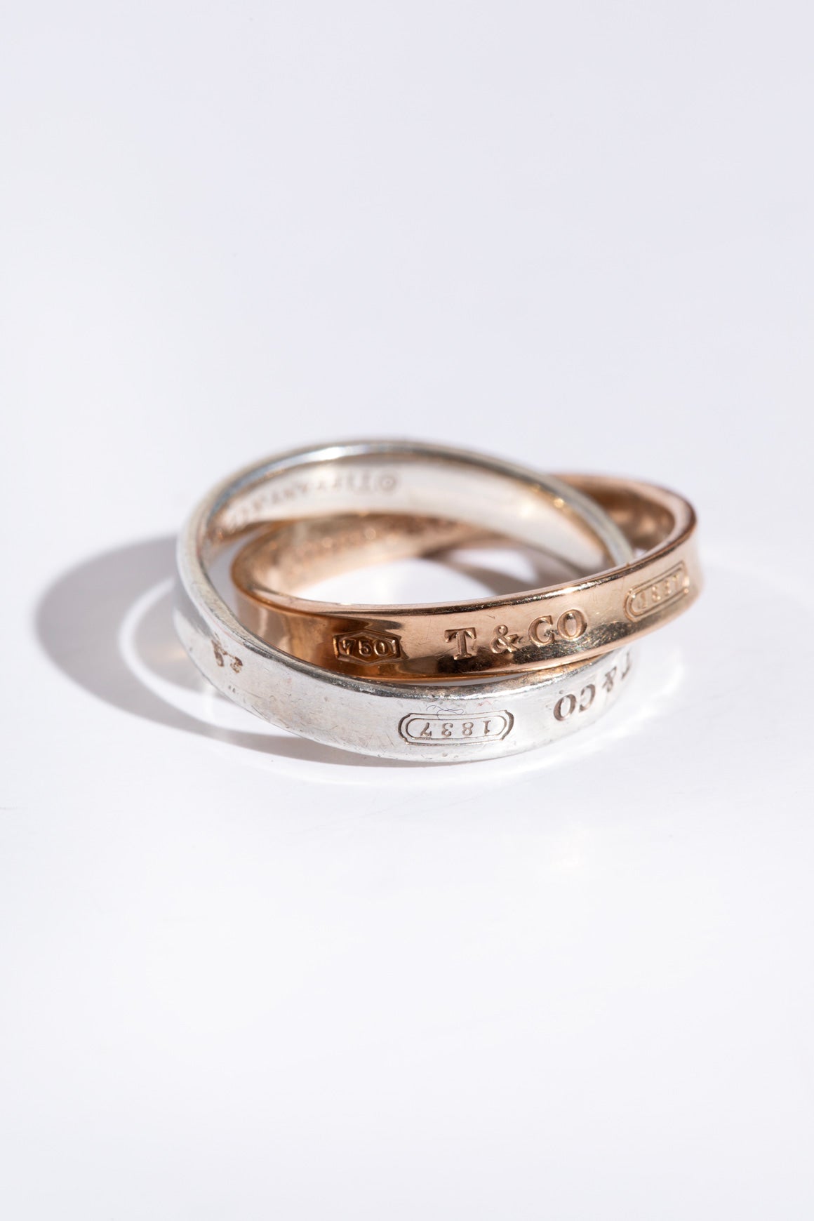 TIFFANY & CO. 1837 Interlocking Circles Ring