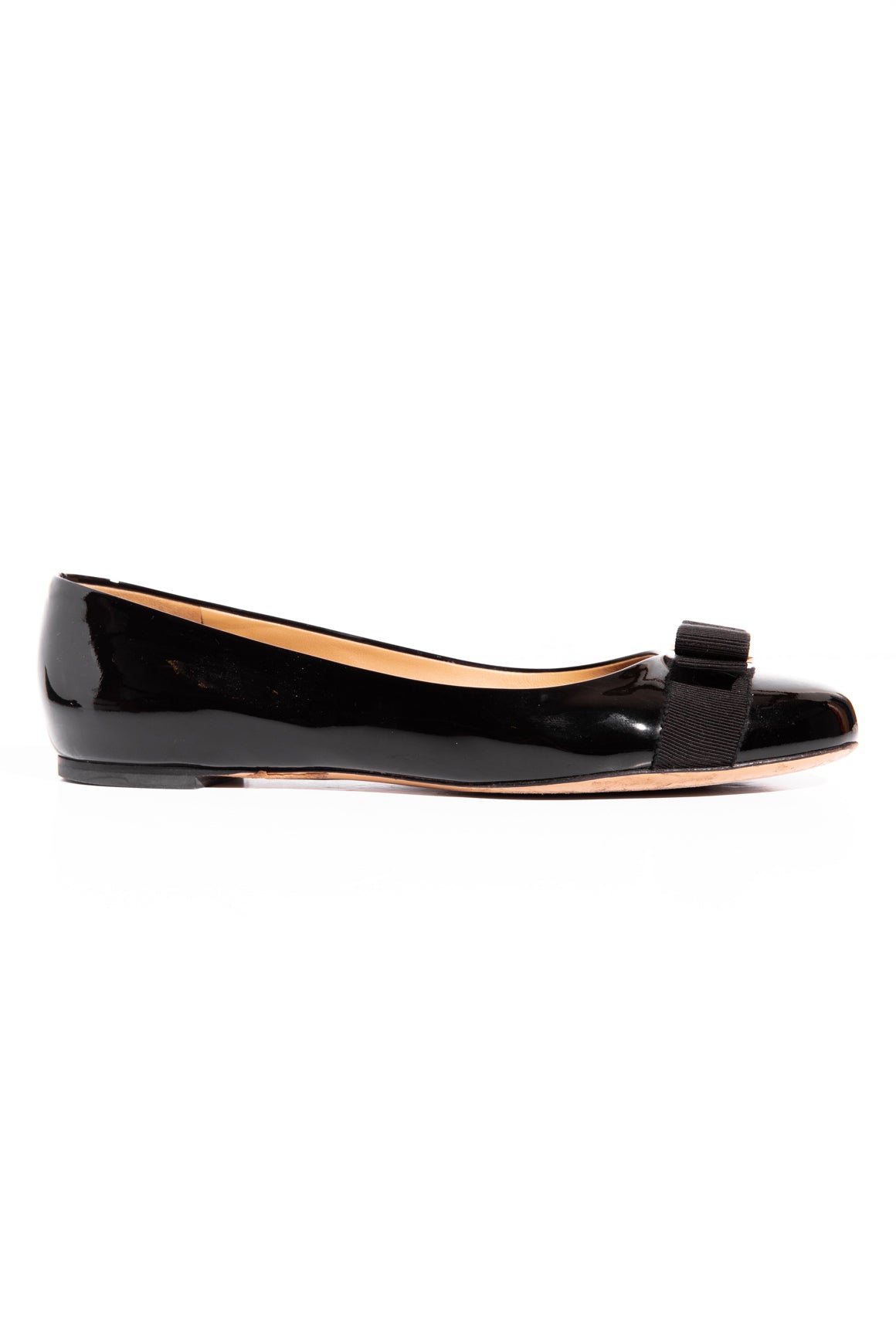 FERRAGAMO Black Patent "Varina" Ballet Flats (Sz. 9.5)