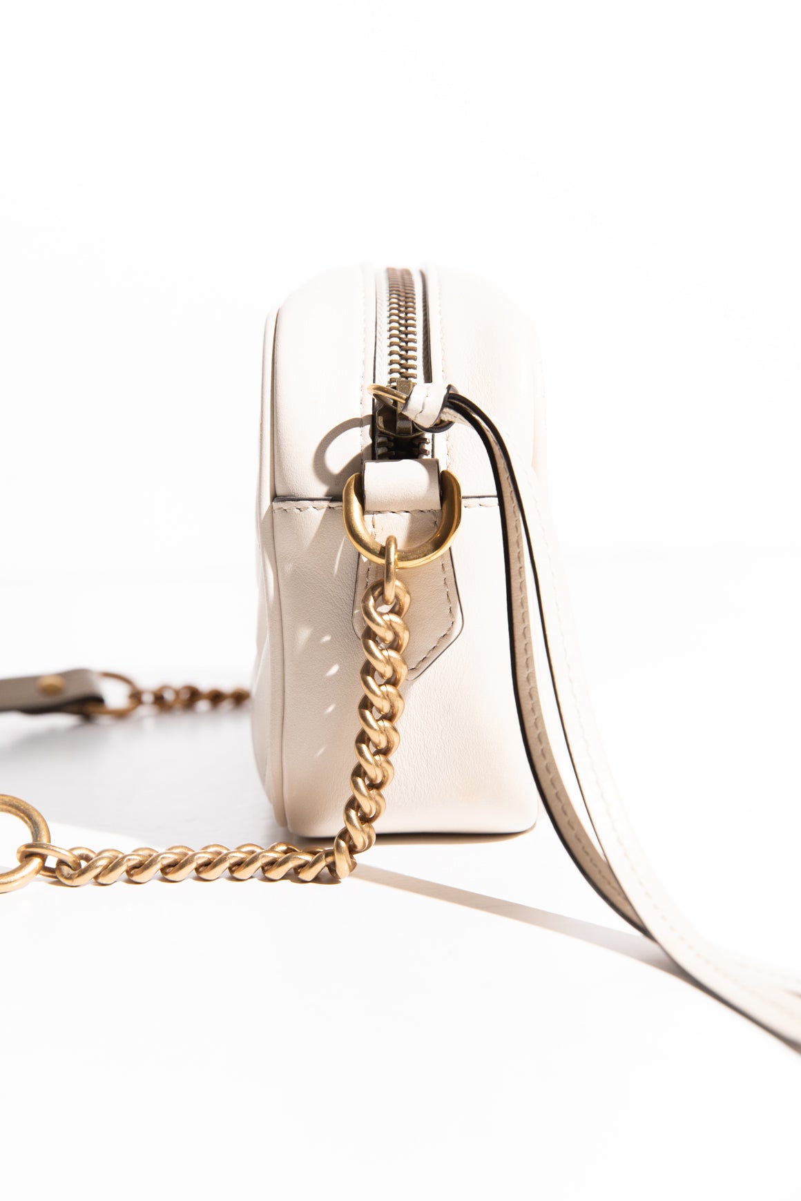 GUCCI Ivory Matelasse Leather Camera Bag