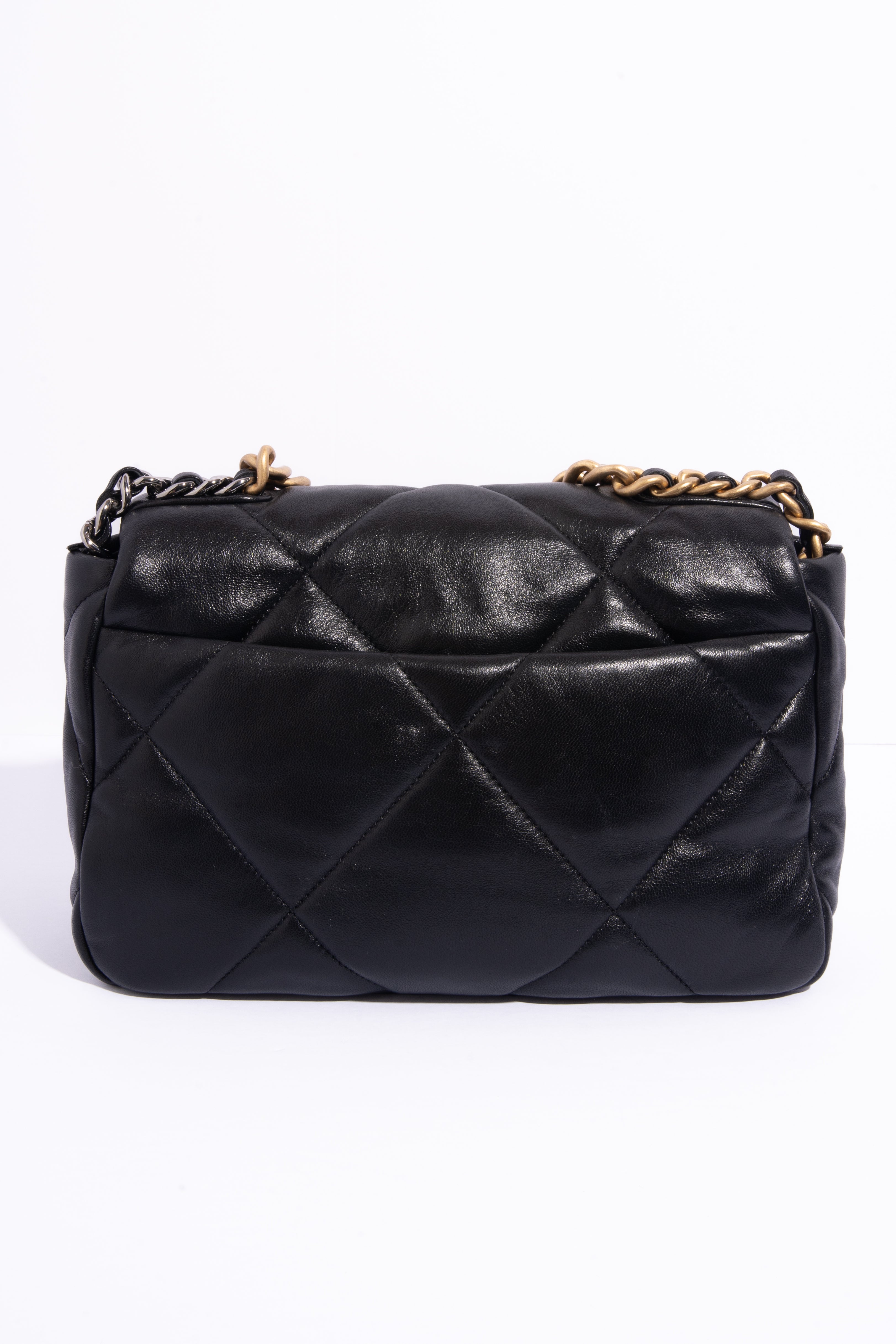 CHANEL Black Lambskin Chanel 19 - Small