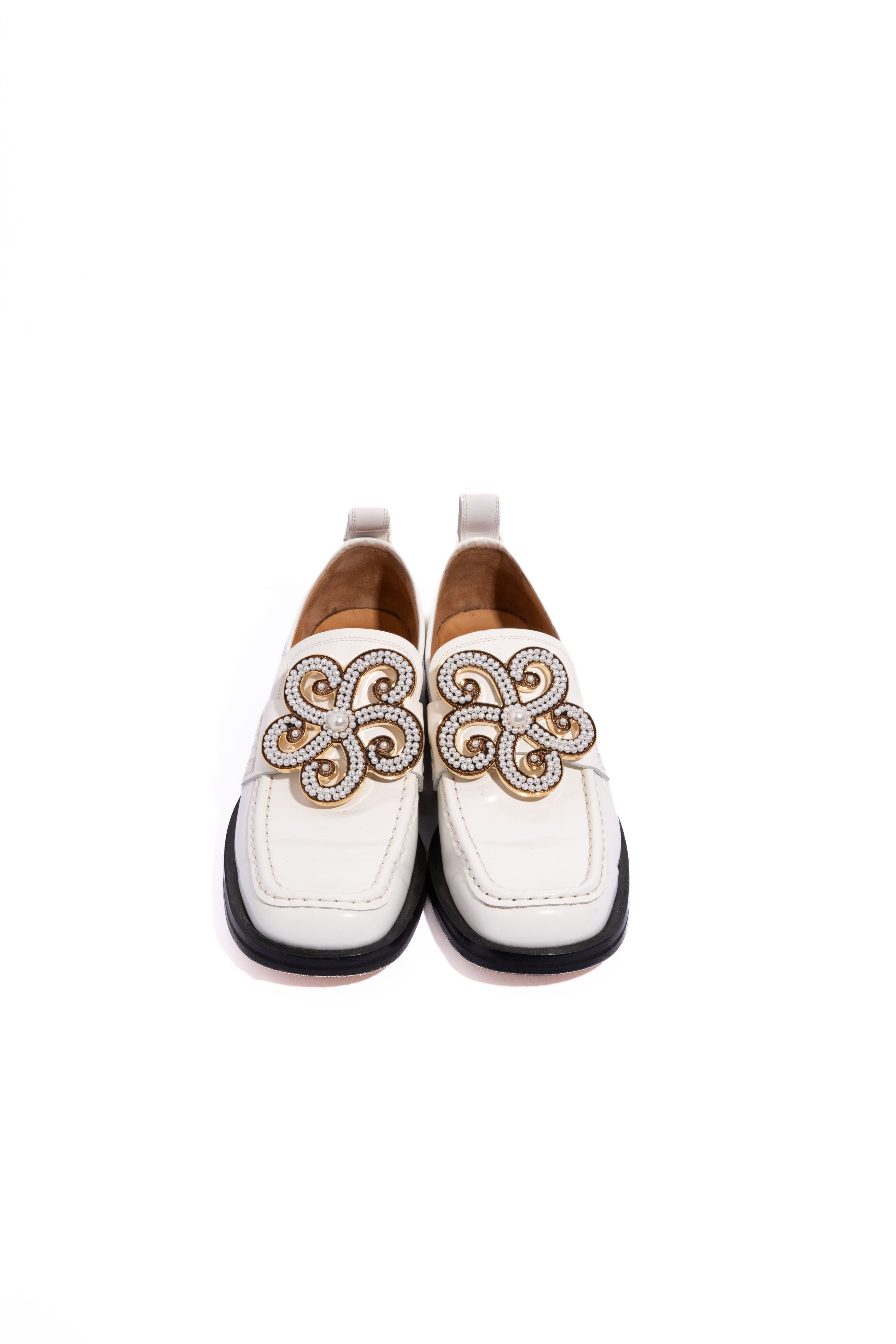 LOEWE Cream Patent Leather Loafers (Sz. 40)