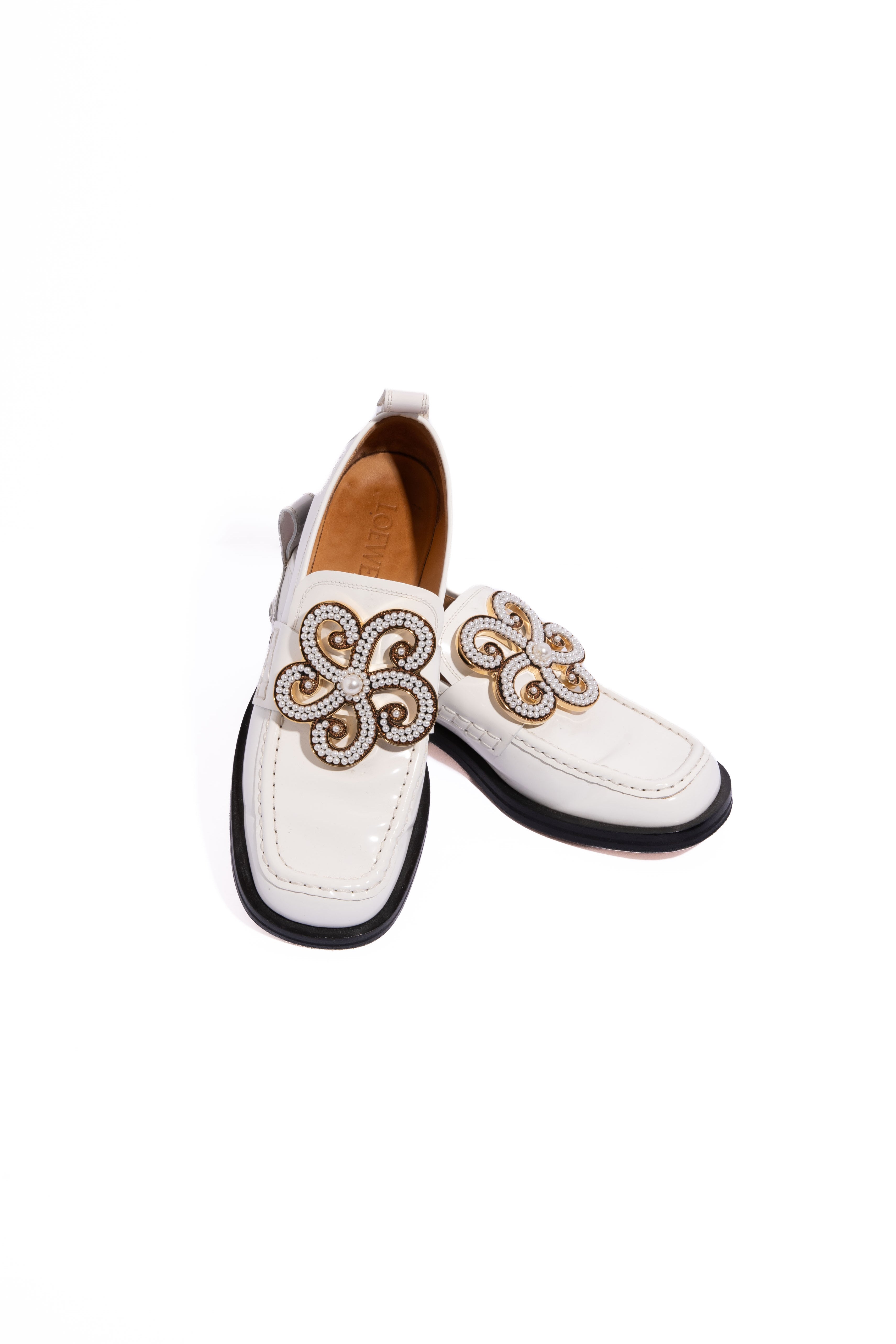LOEWE Cream Patent Leather Loafers (Sz. 40)