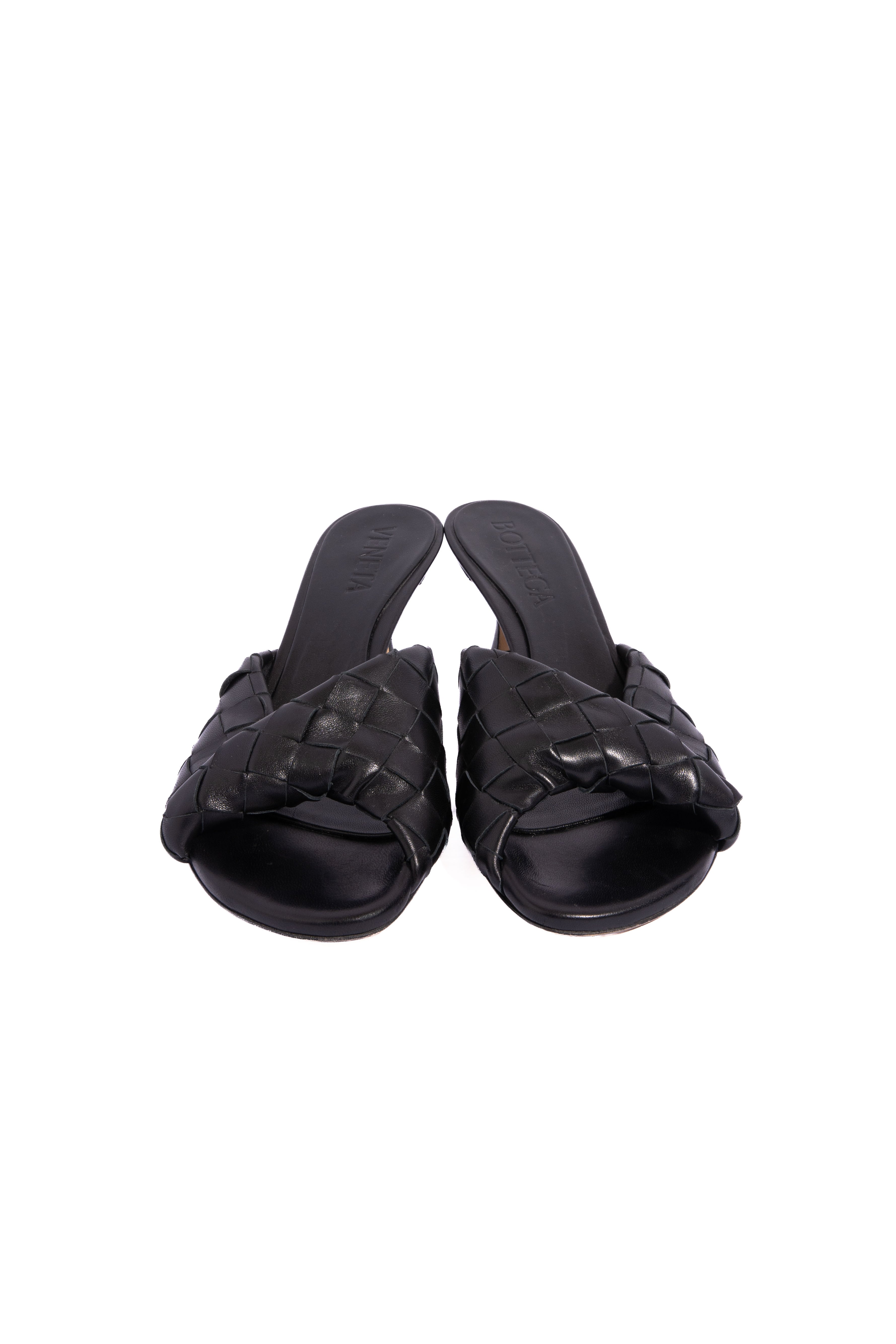 BOTTEGA VENETA Black Intrecciato Twist Mules (Sz. 39)