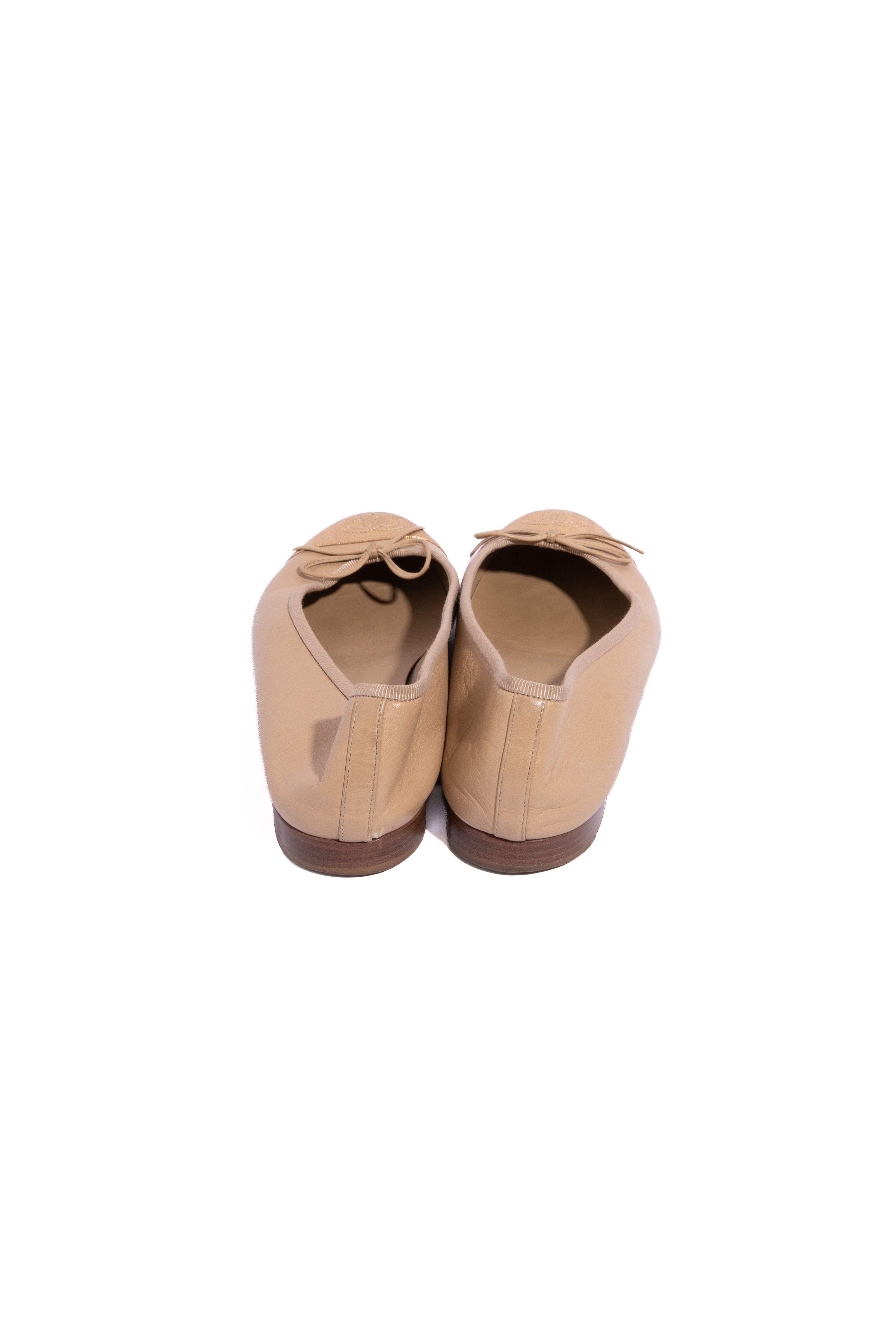 CHANEL Beige/Gold CC Cap Toe Ballet Flats | Sz. 37.5