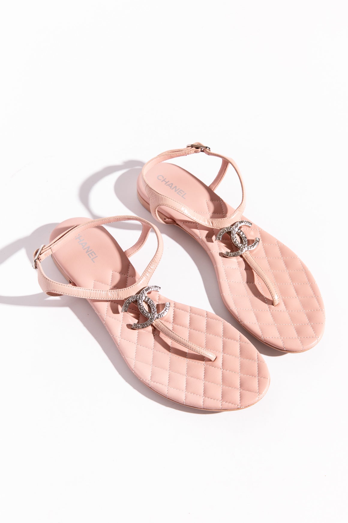 CHANEL Pink Quilted Thong Sandals (37.5)
