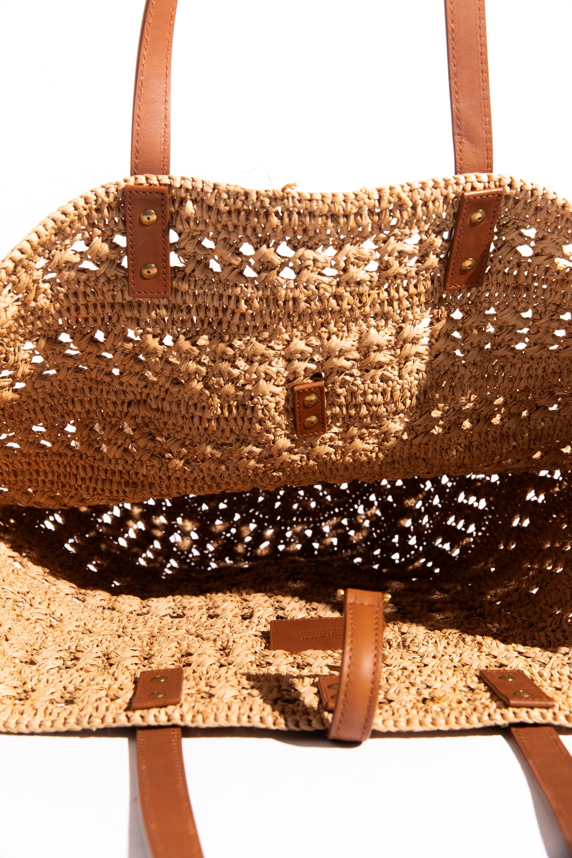 SAINT LAURENT Natural Medium Raffia Tote