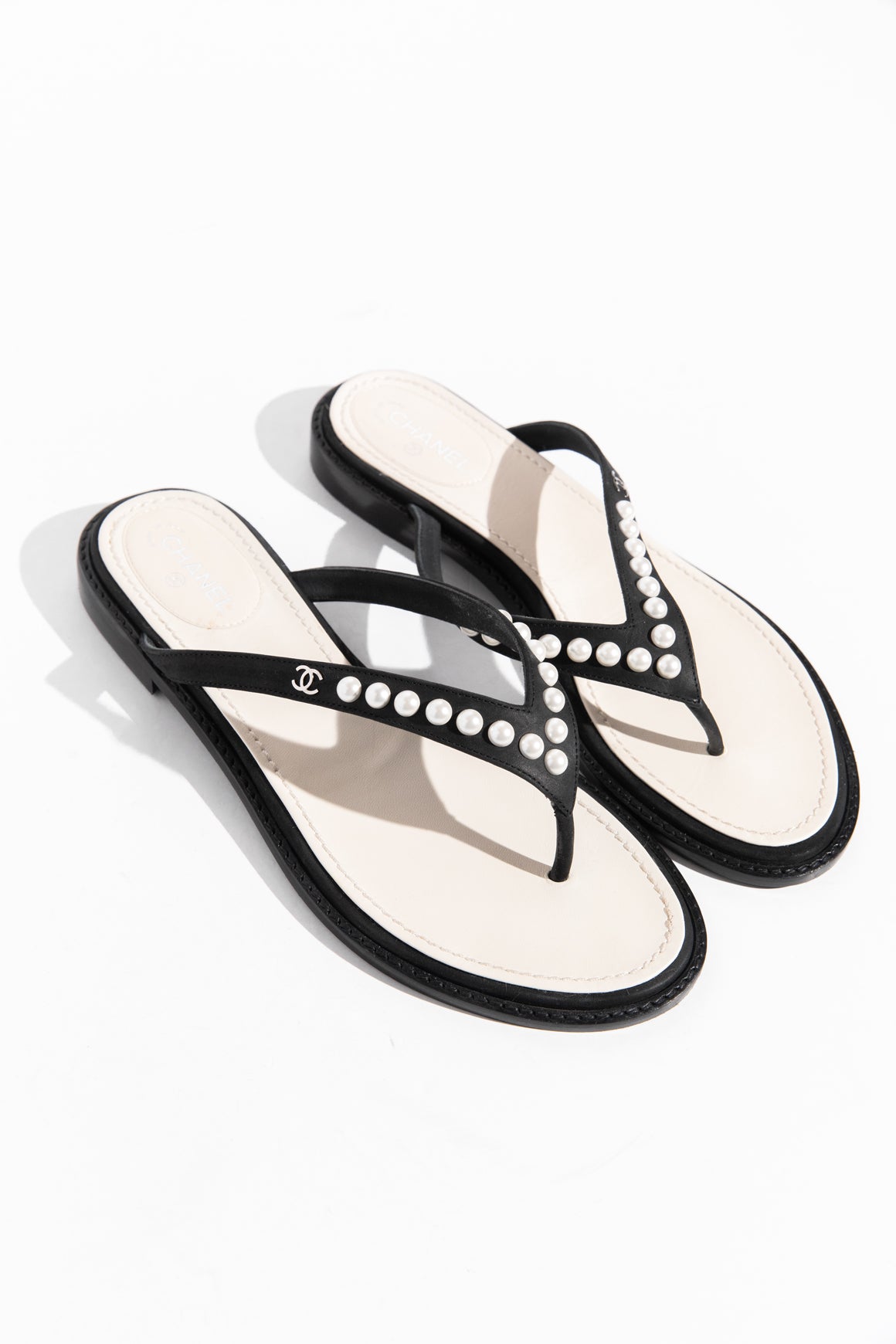 CHANEL Black + Cream Faux Pearl Thong Sandals (Sz. 38 1/2)