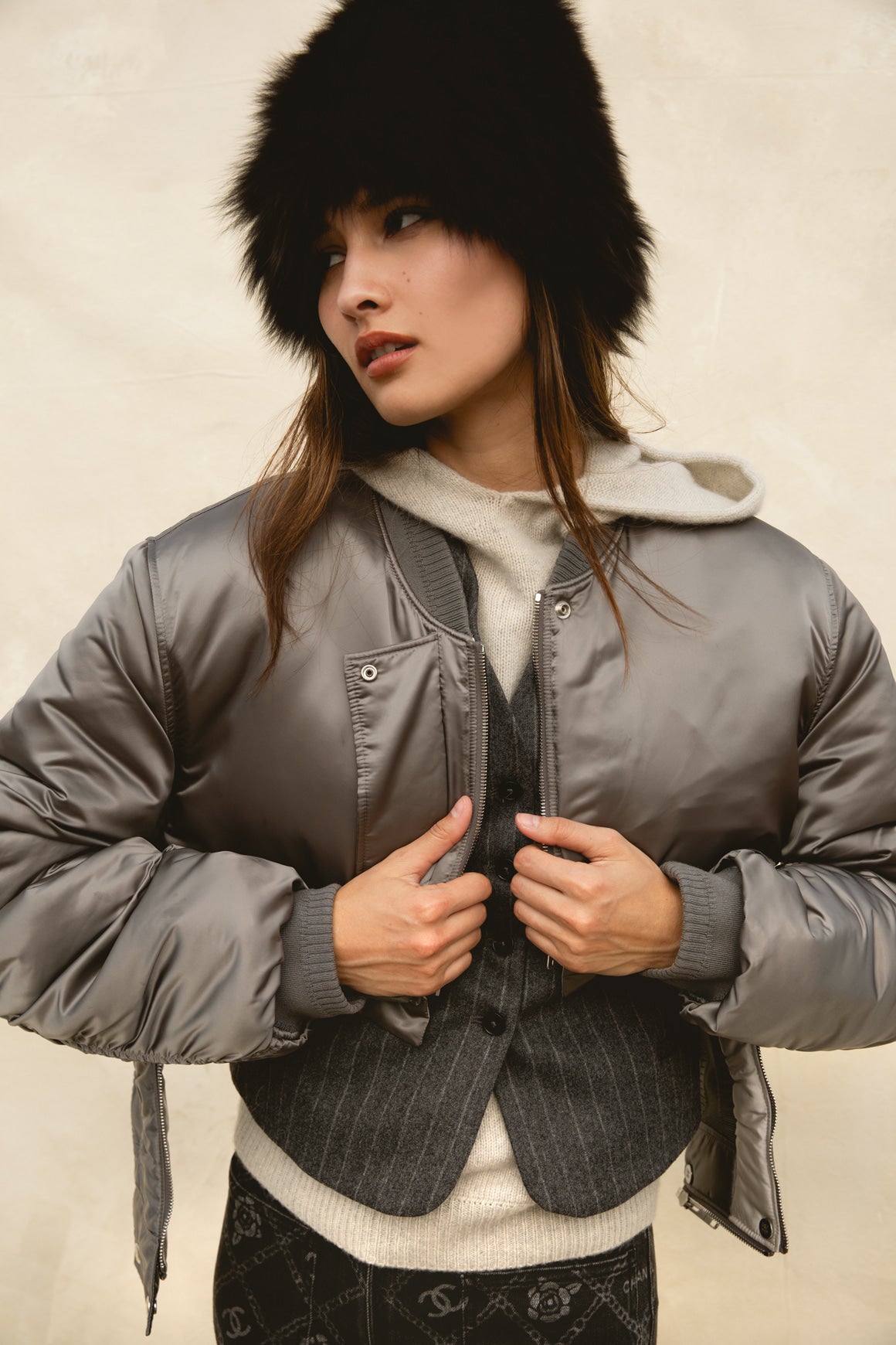 GIVENCHY Grey Crop Bomber (Sz. S)