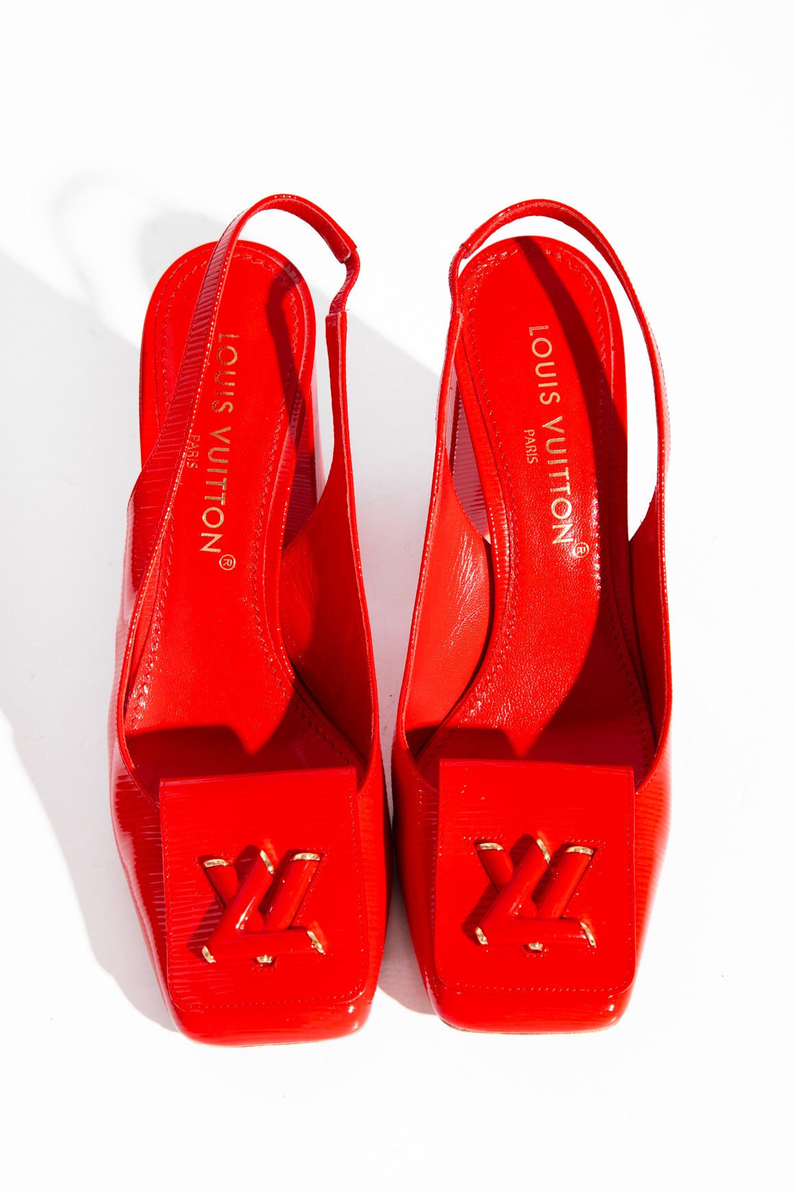 LOUIS VUITTON Red Epi "Lock Me" Slingback Heels (Sz.40)