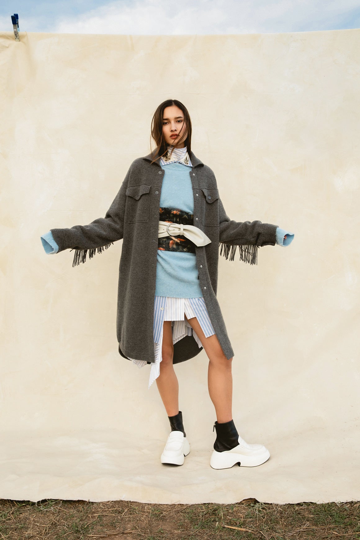 WHITE + WARREN Grey Cashmere Fringe Back Knit Coat (Sz. S)