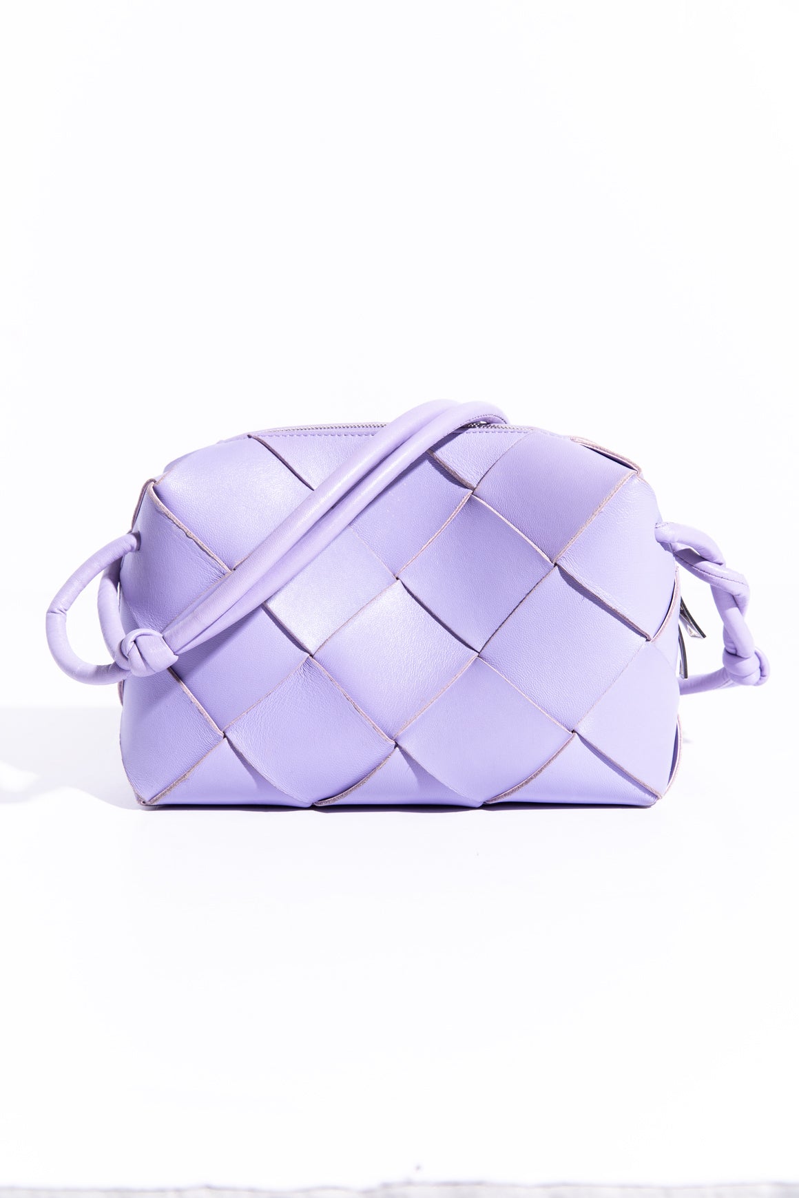 BOTTEGA VENETA Lilac Maxi Intrecciato Small Casette Camera Bag