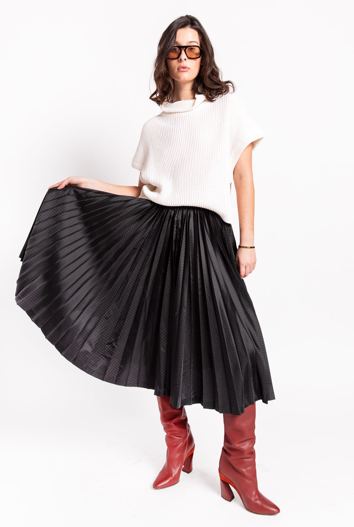 COMME DES GARCONS Black Pleated Midi Skirt