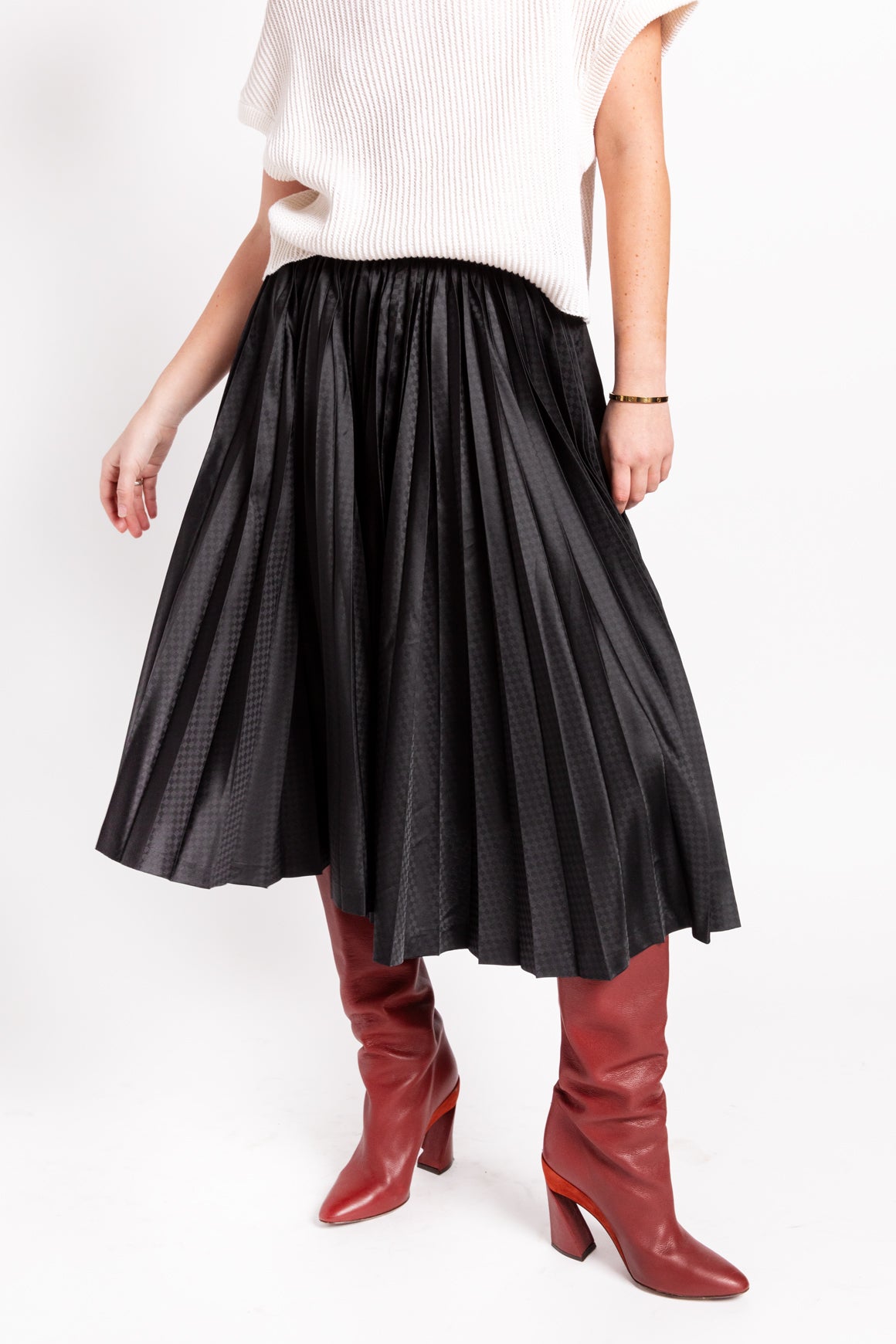 COMME DES GARCONS Black Pleated Midi Skirt