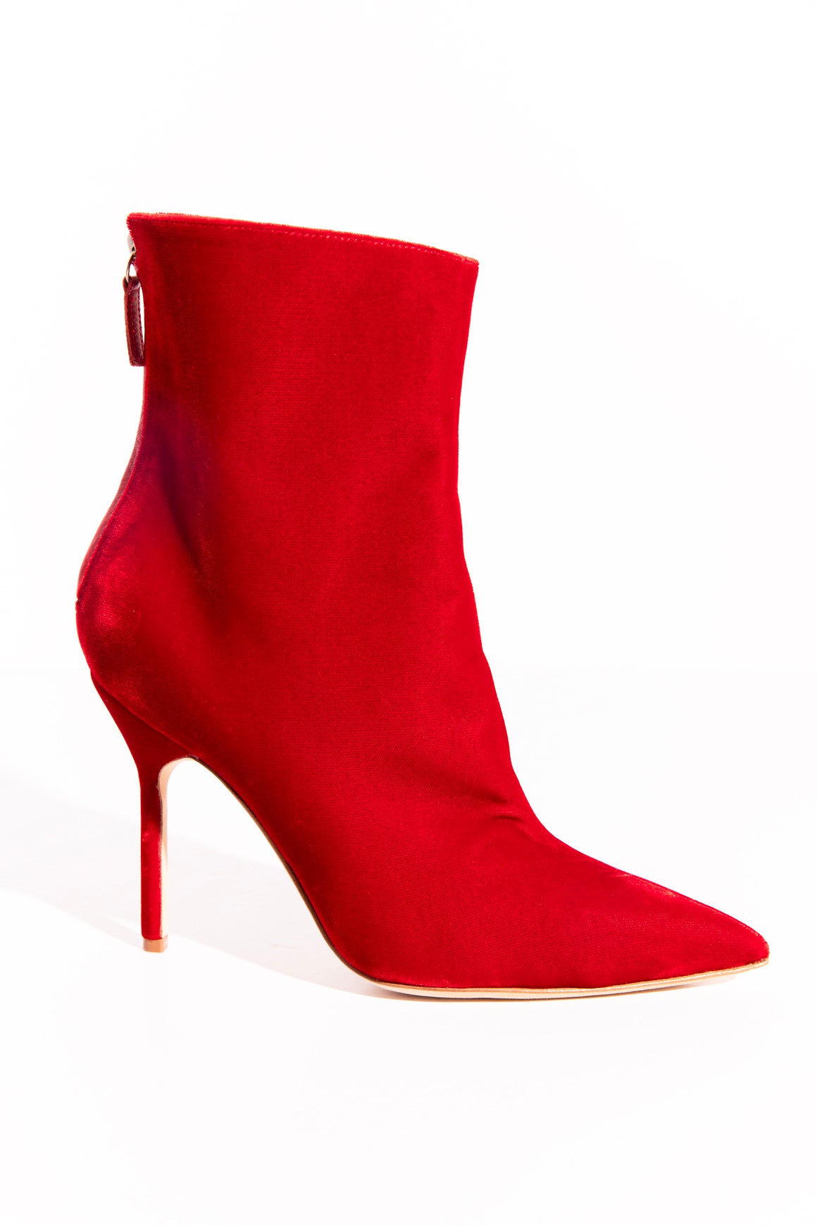MANOLO BLAHNIK Red Velvet Stiletto Booties (Sz.36)