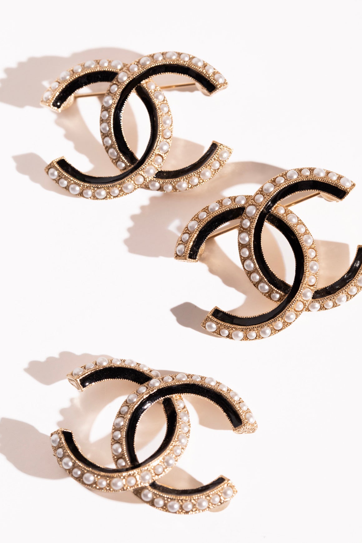 CHANEL 2013 Gold & Pearl CC Brooch