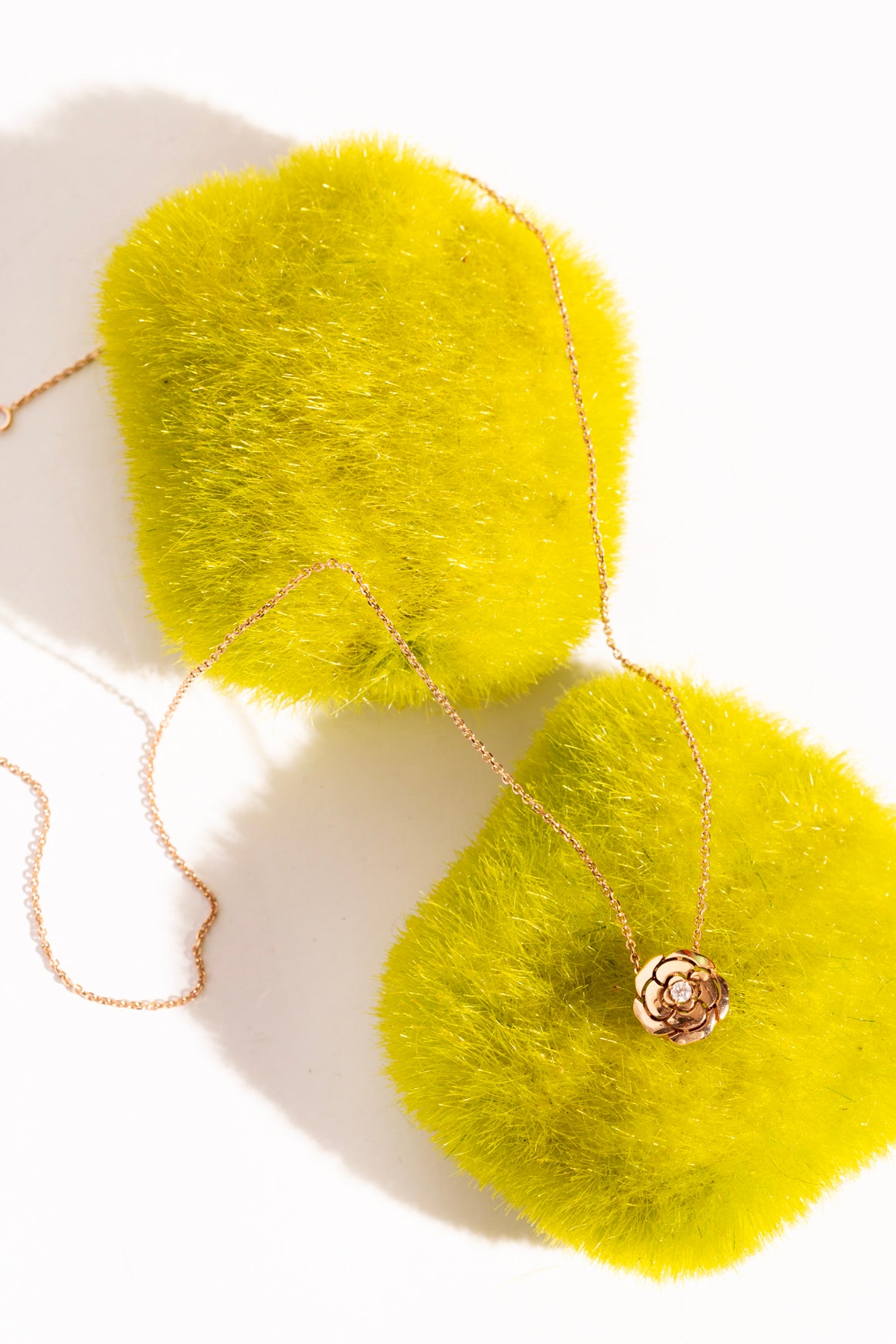 CHANEL 18K Extrait De Camelia Necklace - Diamond