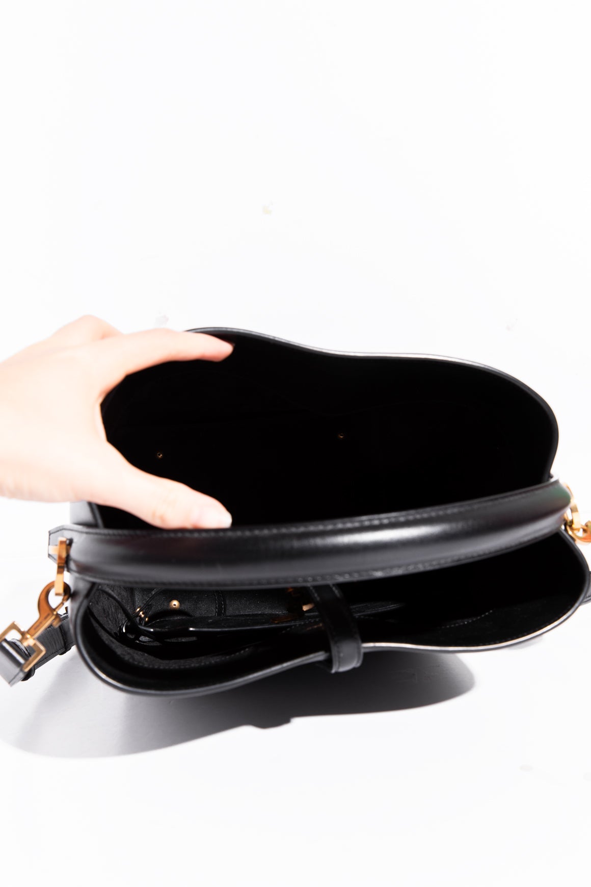 SAINT LAURENT Le 37 Leather Handbag