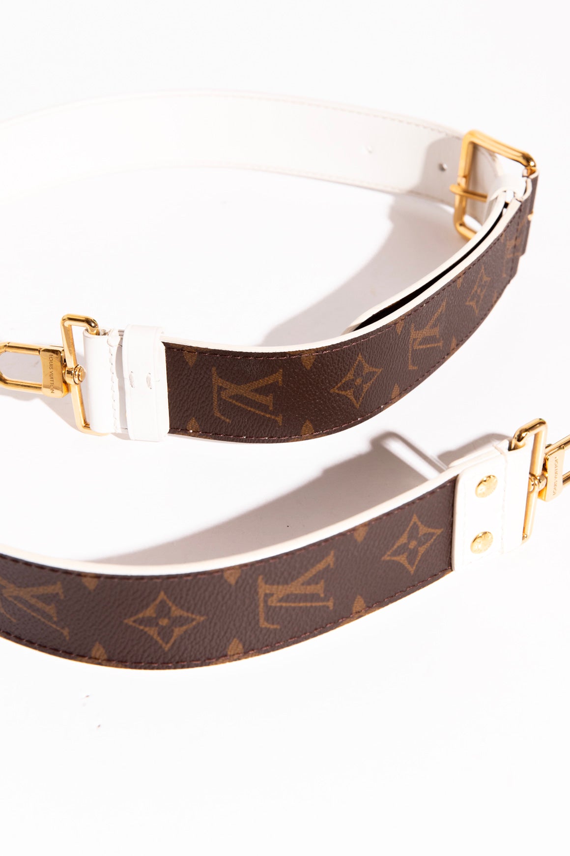 LOUIS VUITTON White & Monogrammed Papillon Trunk Bag