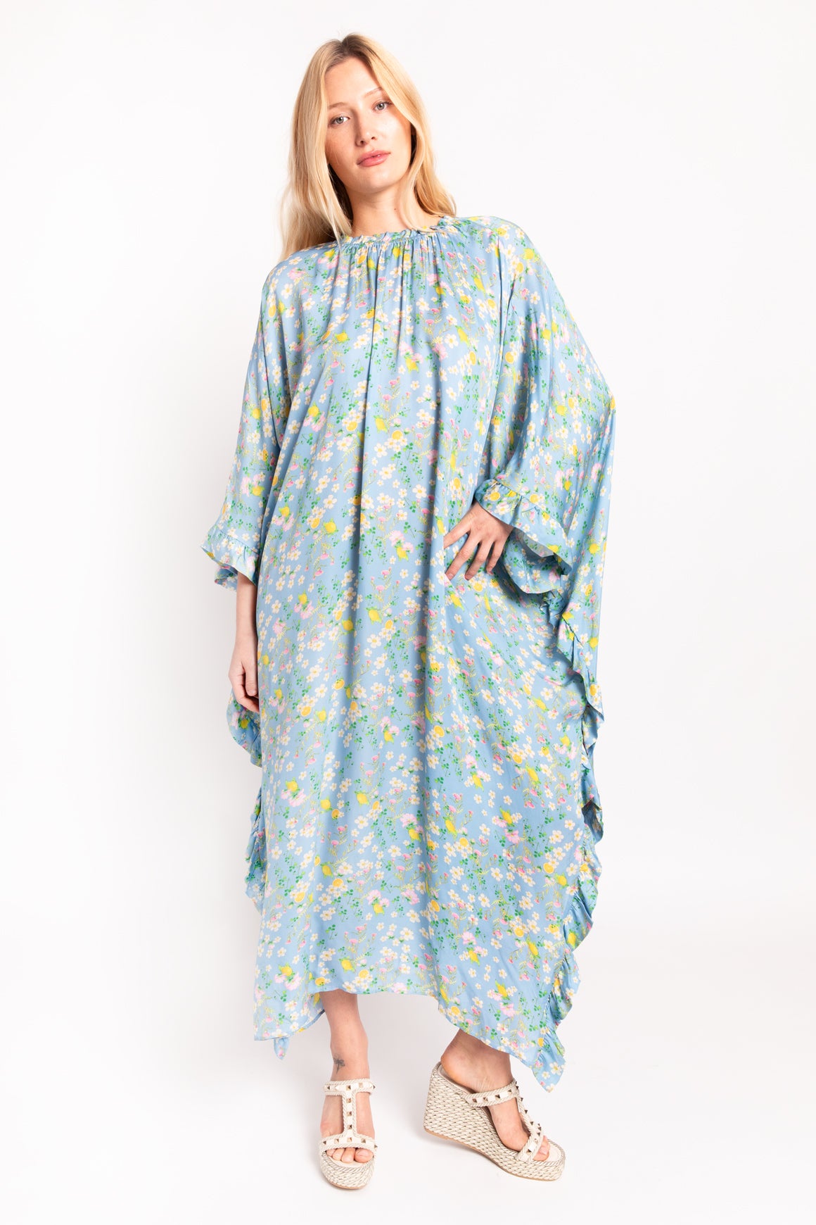 ◆送料・関税無料◆CYNTHIA ROWLEY レーストリムカフタンワンピ CYNTHIA ROWLEY Blue