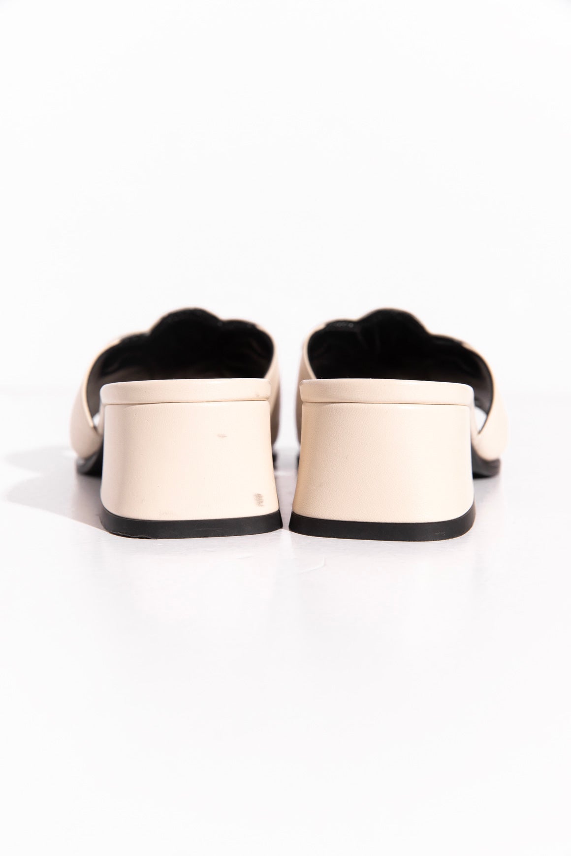 CELINE Cream Clémence Mule (Sz.37)