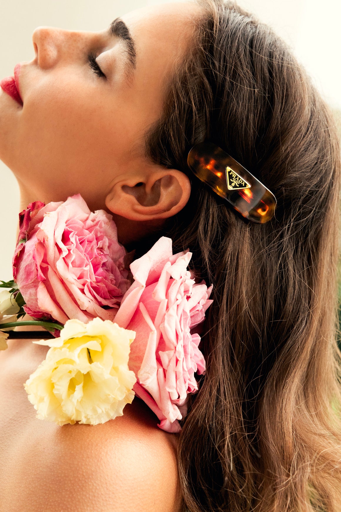 PRADA Tortoise Shell Hair Clip | MOSS Consignment display picture 1