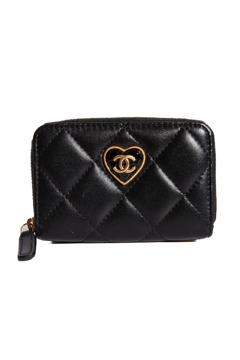 CHANEL Black Quilted Heart Zip Heart Card Case