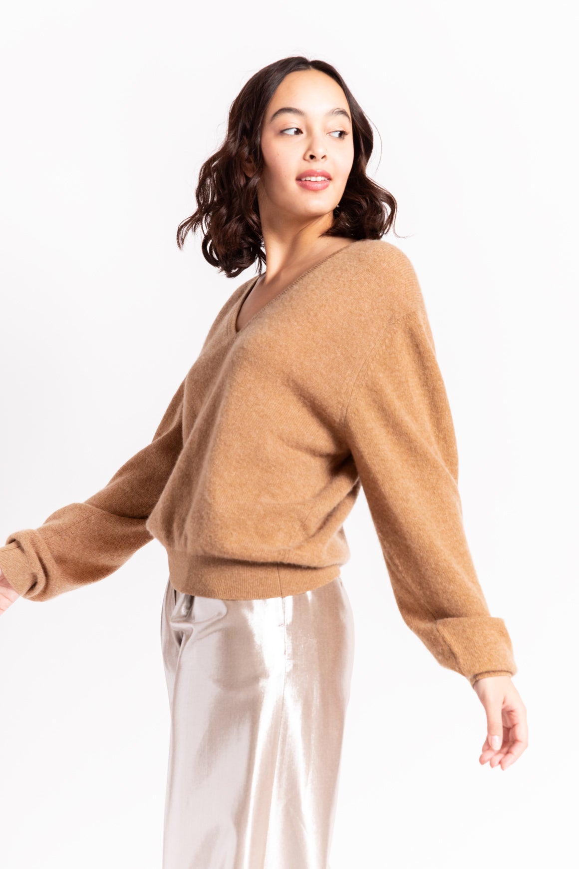 KHAITE Tan Cashmere V-Neck Sweater