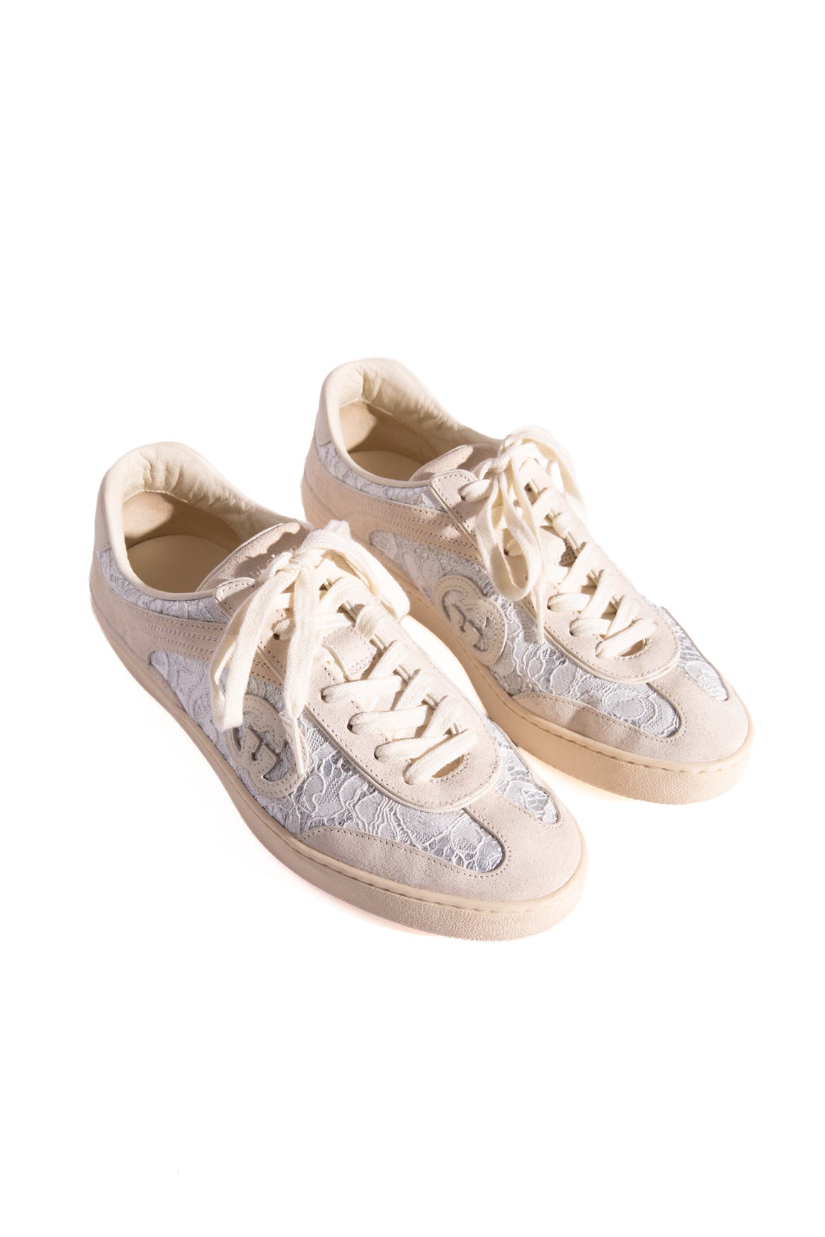 GUCCI White Lace G75 Low Top Sneakers (Sz. 39)