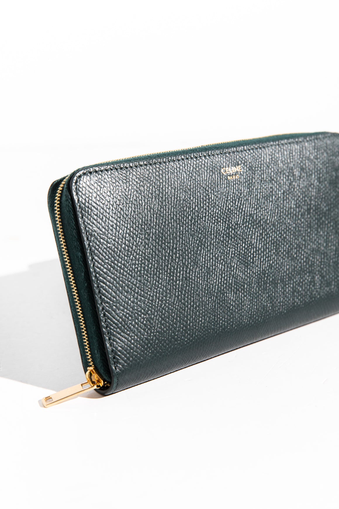 CELINE Forrest Green Grained Leather Zippy Wallet